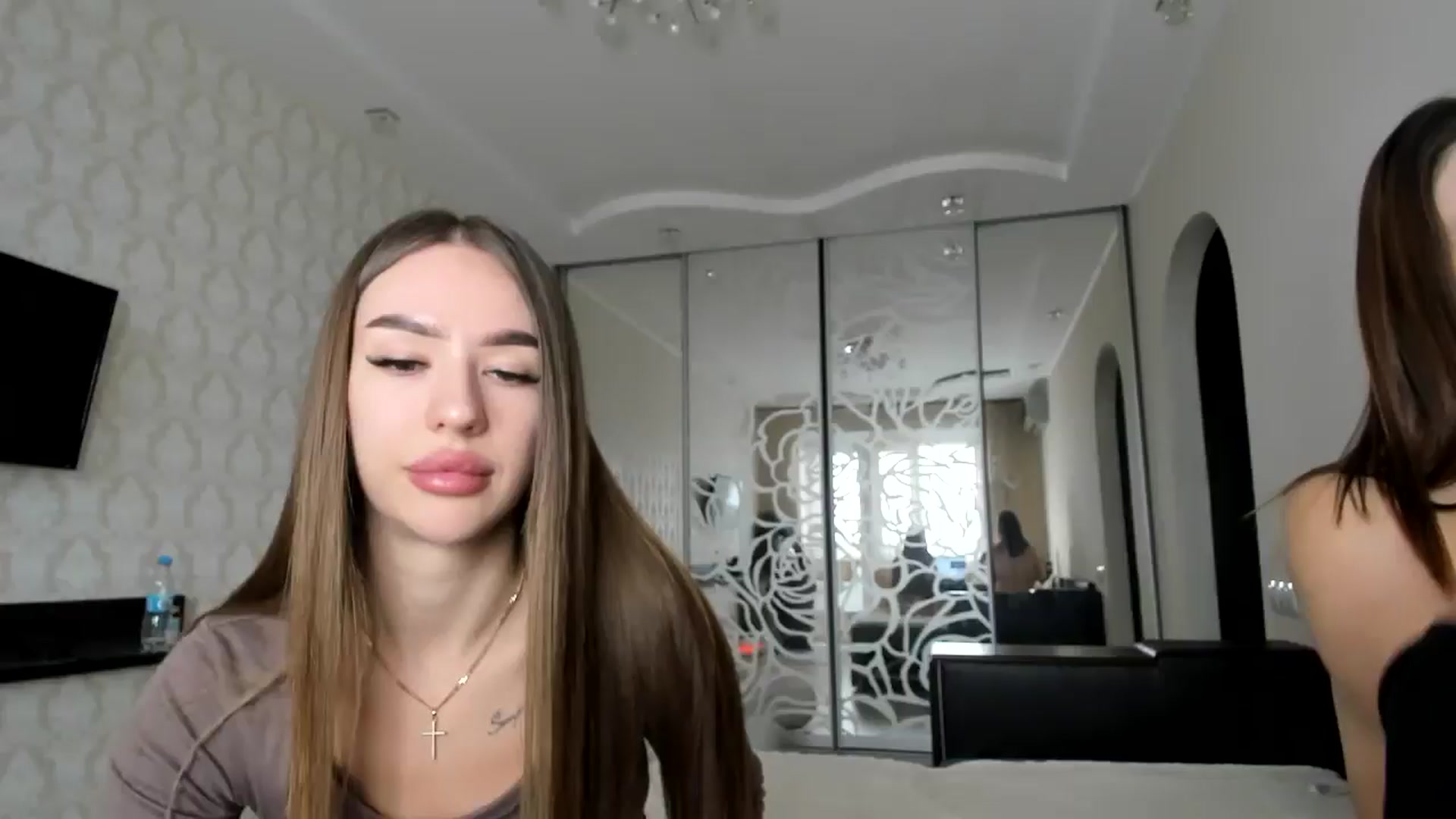 Gallery image thumbnail from only_Alisha's myfreecams stream on, 01/25/2026, 10:15 image 17 of 20