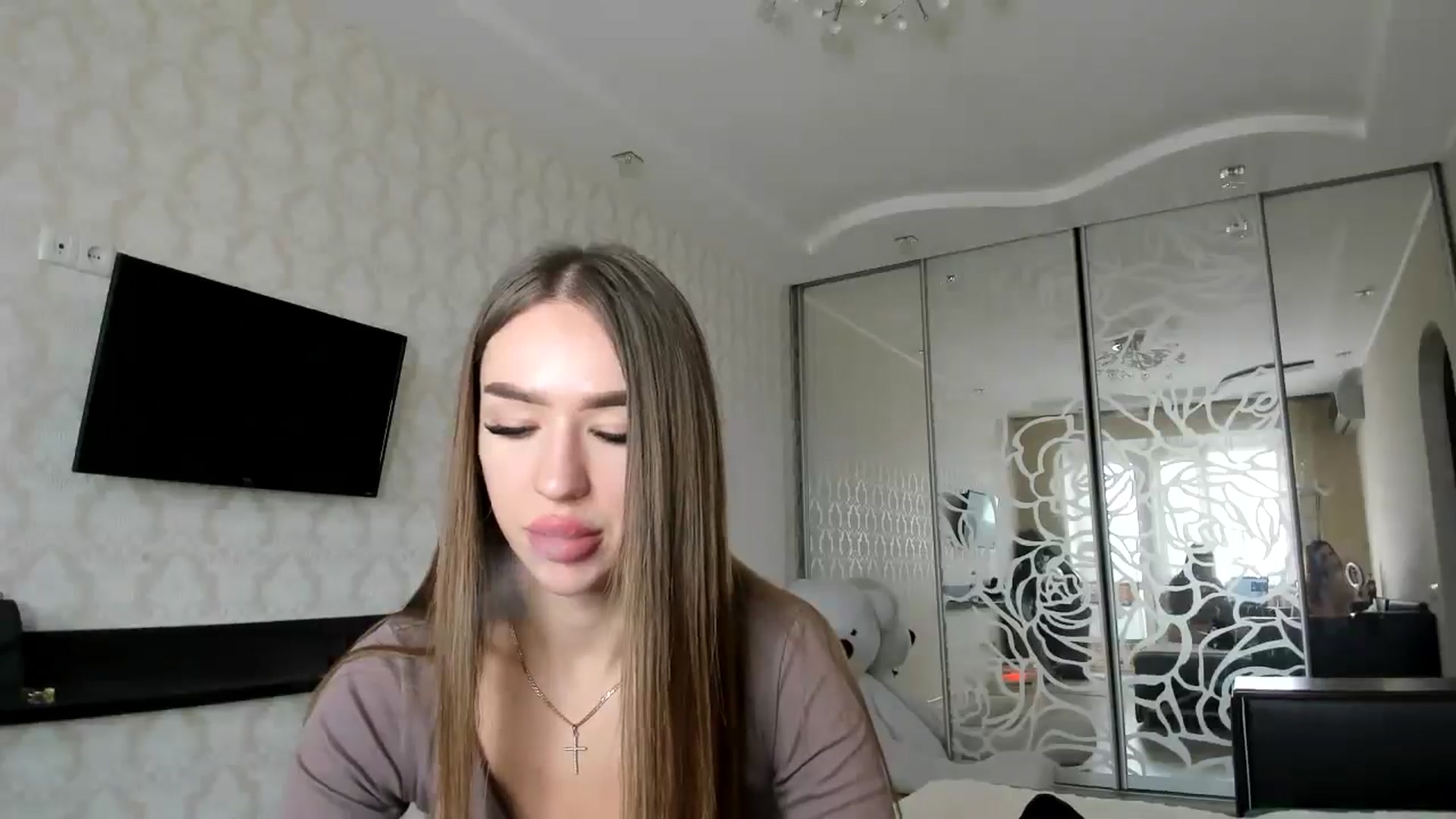 Gallery image thumbnail from only_Alisha's myfreecams stream on, 01/25/2026, 10:15 image 13 of 20