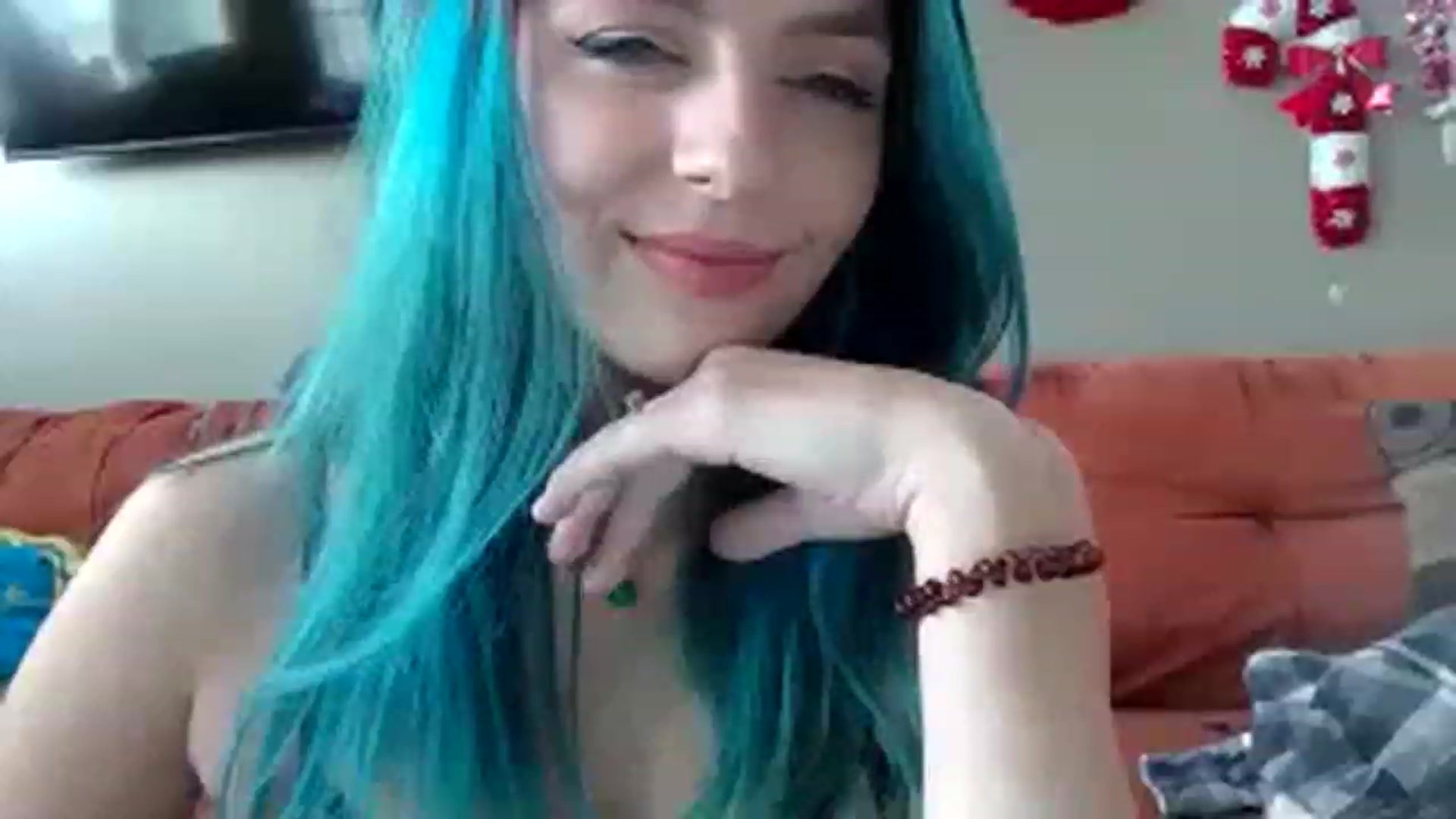 Gallery image thumbnail from onlygirlraven's myfreecams stream on, 12/04/2022, 19:59 image 13 of 20