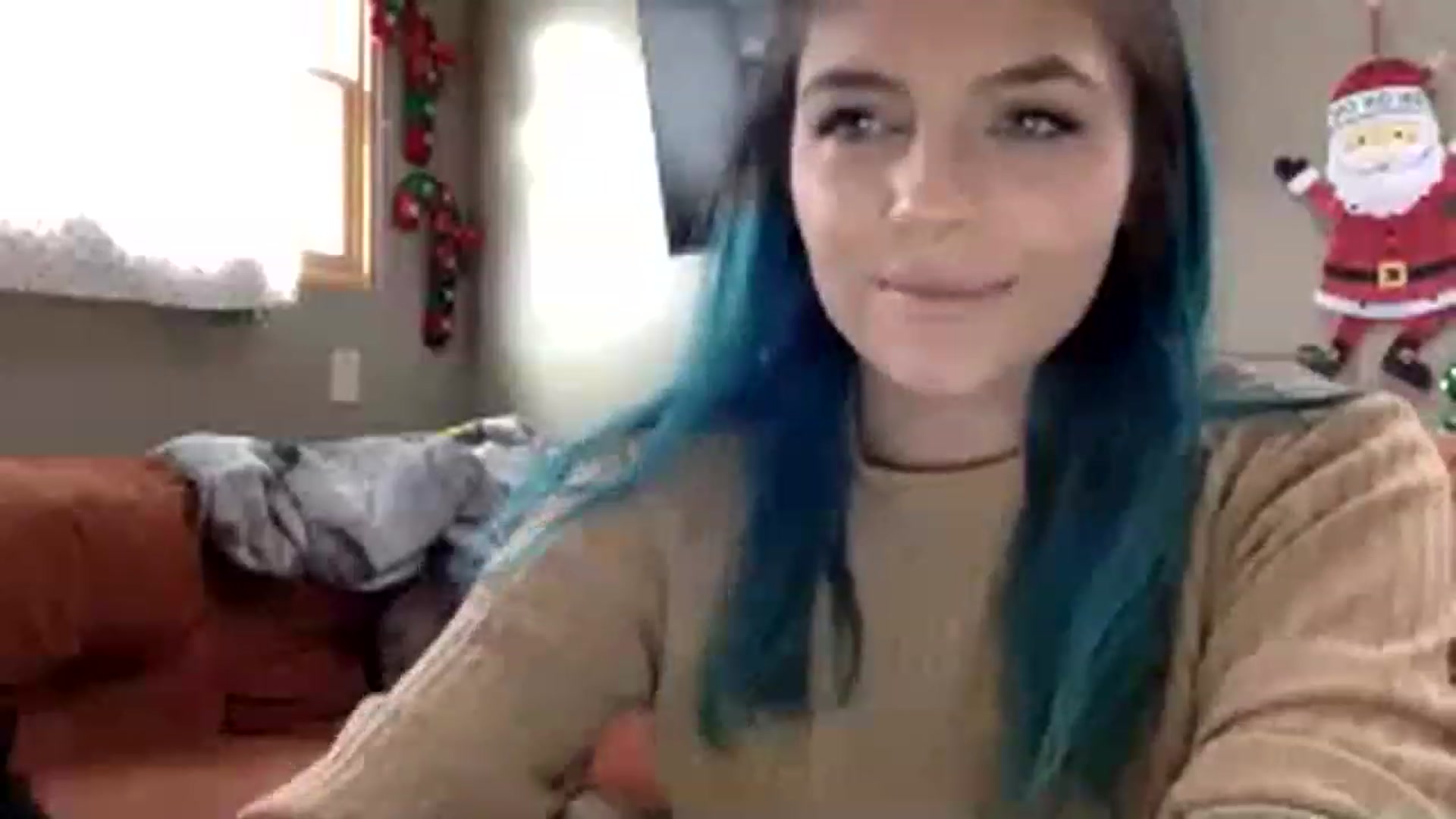 Gallery image thumbnail from onlygirlraven's myfreecams stream on, 12/06/2022, 16:39 image 13 of 20