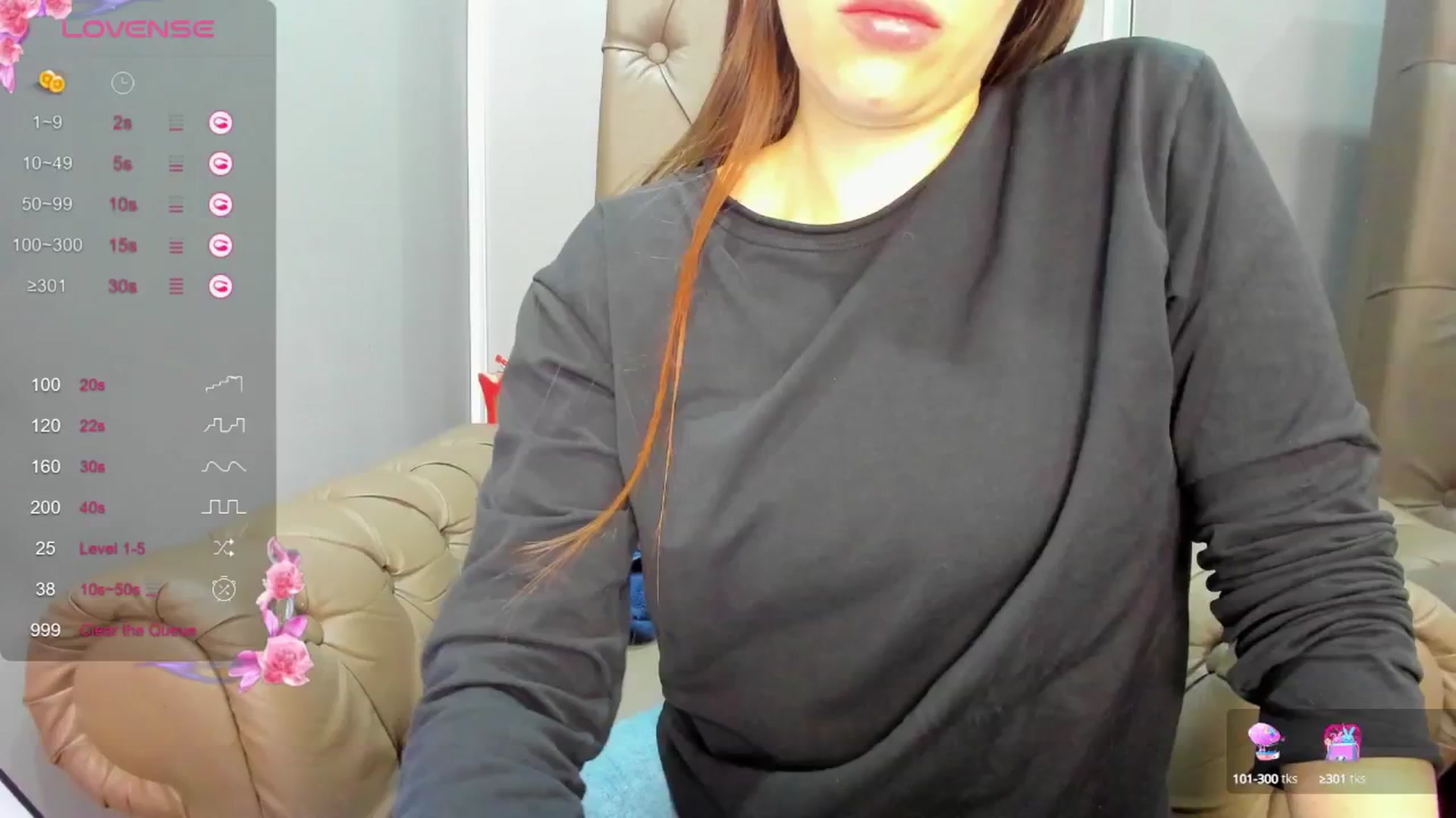 Gallery image thumbnail from ornellamuti's myfreecams stream on, 03/13/2025, 09:55 image 12 of 20