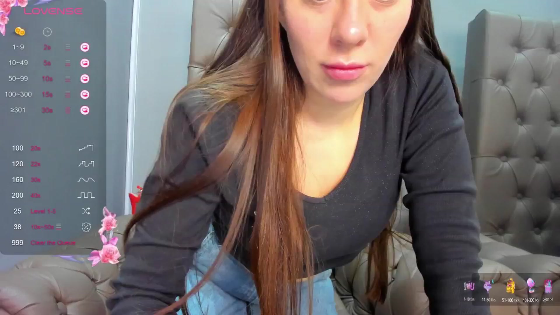 Gallery image thumbnail from ornellamuti's myfreecams stream on, 03/29/2025, 09:37 image 17 of 20