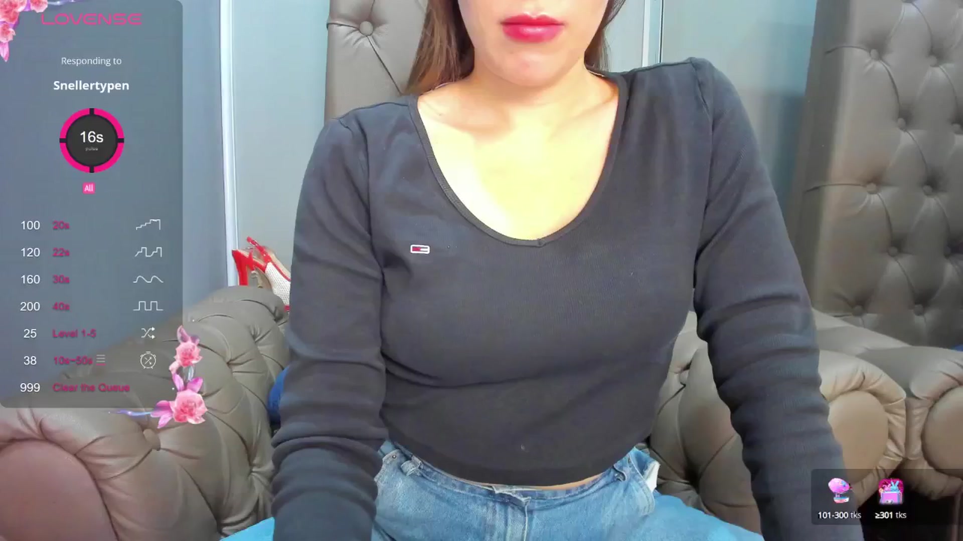 Gallery image thumbnail from ornellamuti's myfreecams stream on, 03/29/2025, 13:27 image 2 of 20