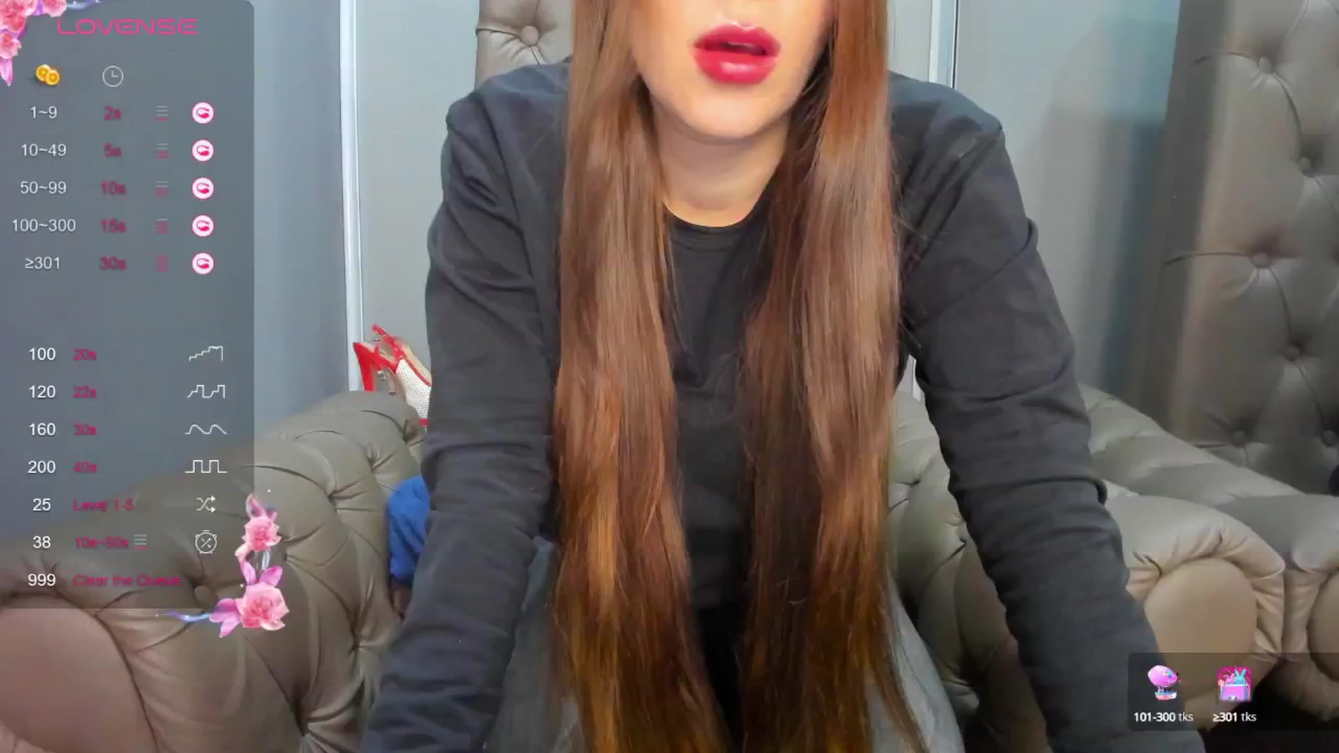 Gallery image thumbnail from ornellamuti's myfreecams stream on, 03/30/2025, 07:54 image 3 of 20