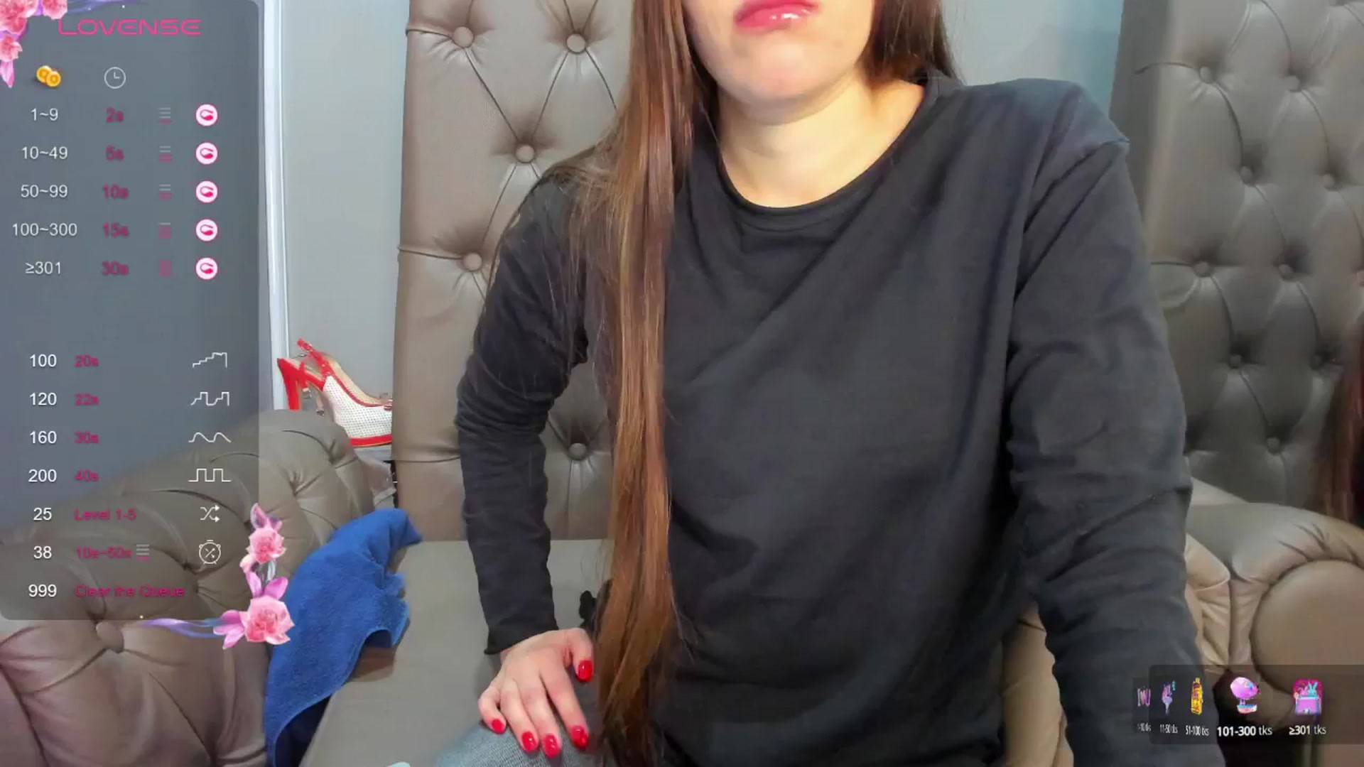 Gallery image thumbnail from ornellamuti's myfreecams stream on, 03/31/2025, 06:19 image 12 of 20