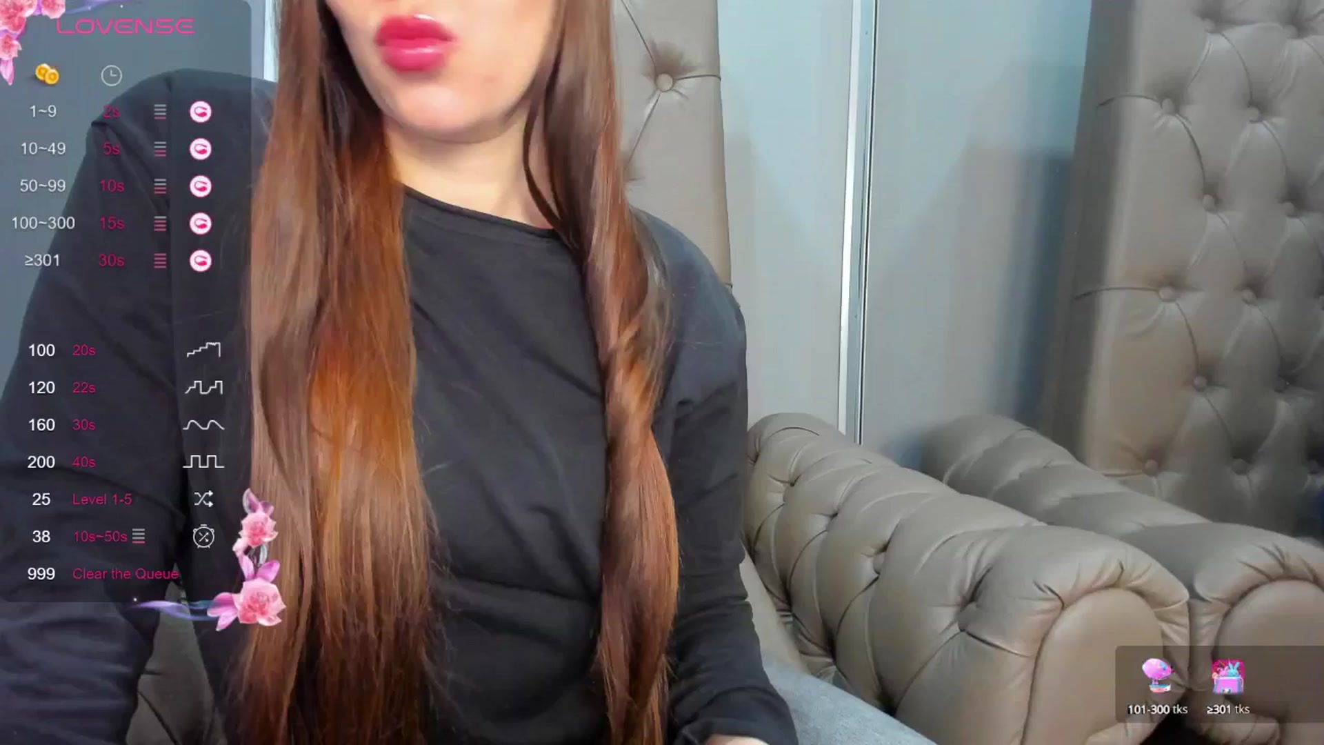 Gallery image thumbnail from ornellamuti's myfreecams stream on, 03/31/2025, 08:00 image 20 of 20