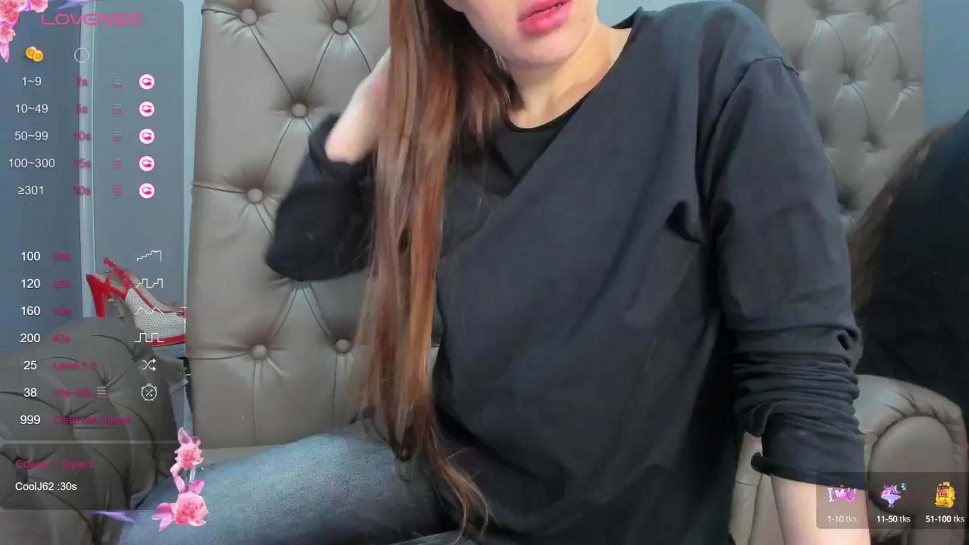 Gallery image thumbnail from ornellamuti's myfreecams stream on, 03/31/2025, 13:03 image 12 of 20