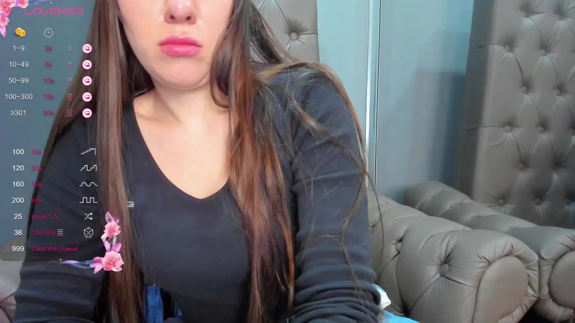Gallery image thumbnail from ornellamuti's myfreecams stream on, 04/01/2025, 09:17 image 1 of 20