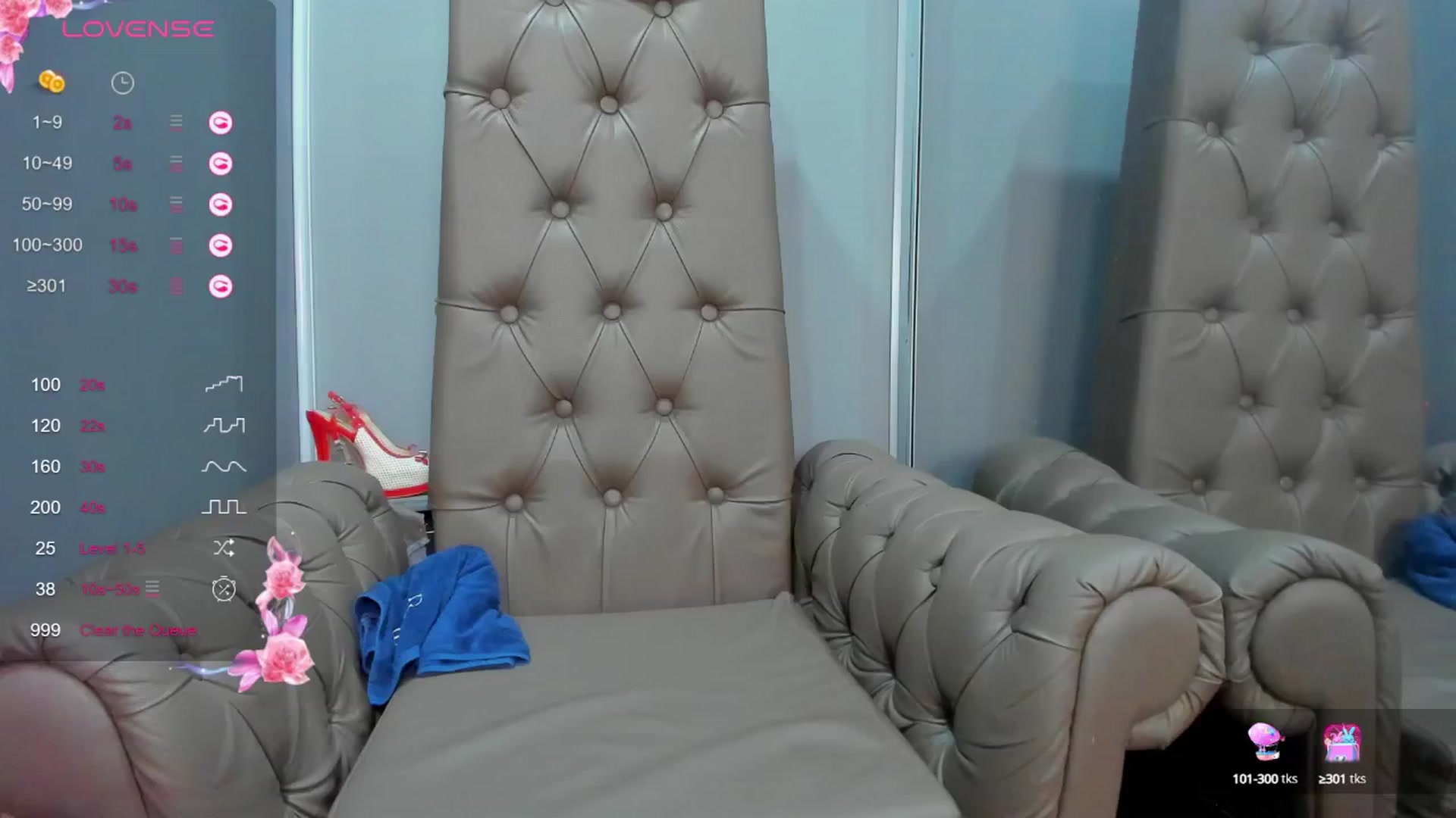 Gallery image thumbnail from ornellamuti's myfreecams stream on, 04/11/2025, 08:28 image 4 of 20