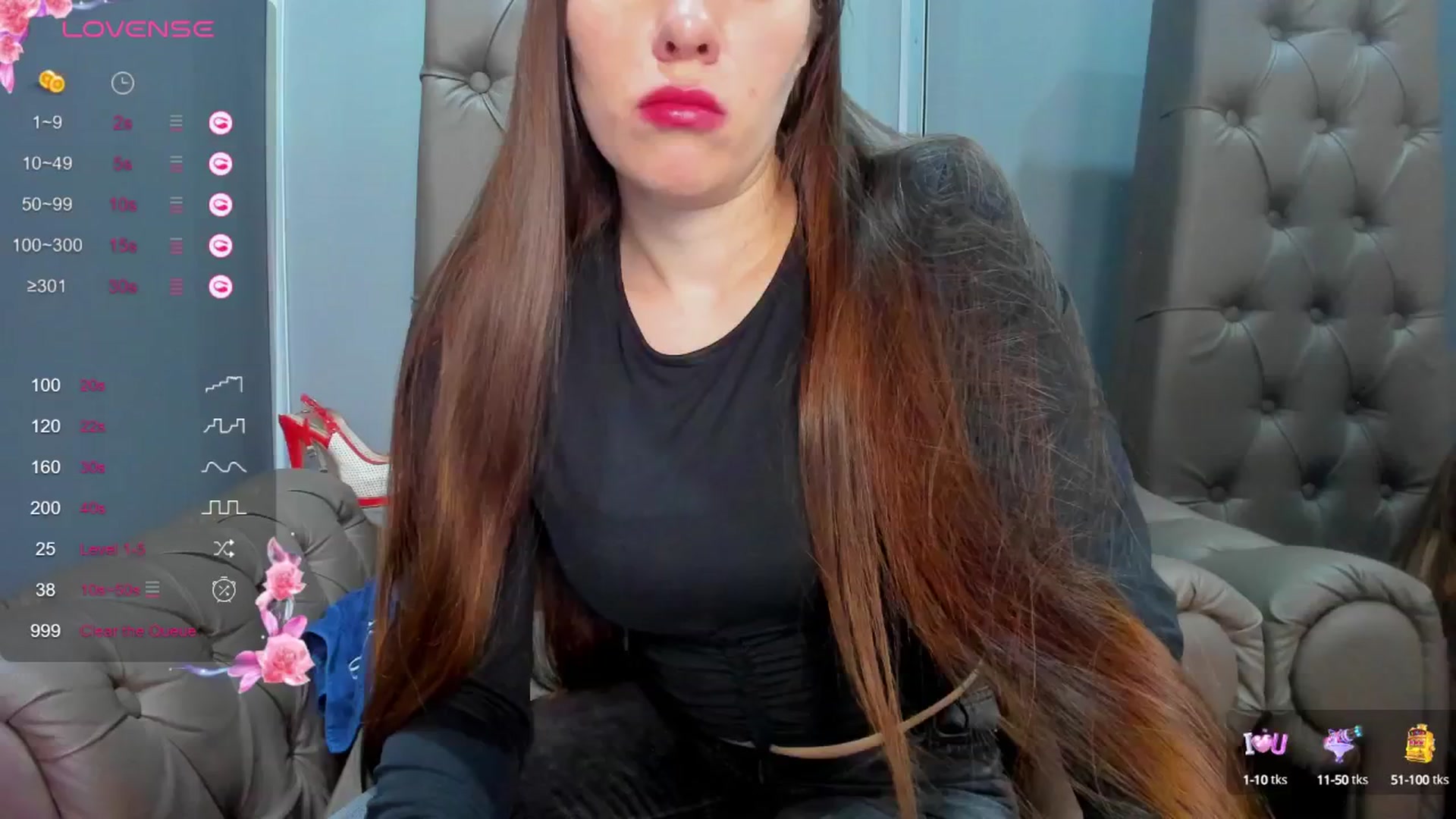 Gallery image thumbnail from ornellamuti's myfreecams stream on, 04/11/2025, 08:28 image 7 of 20