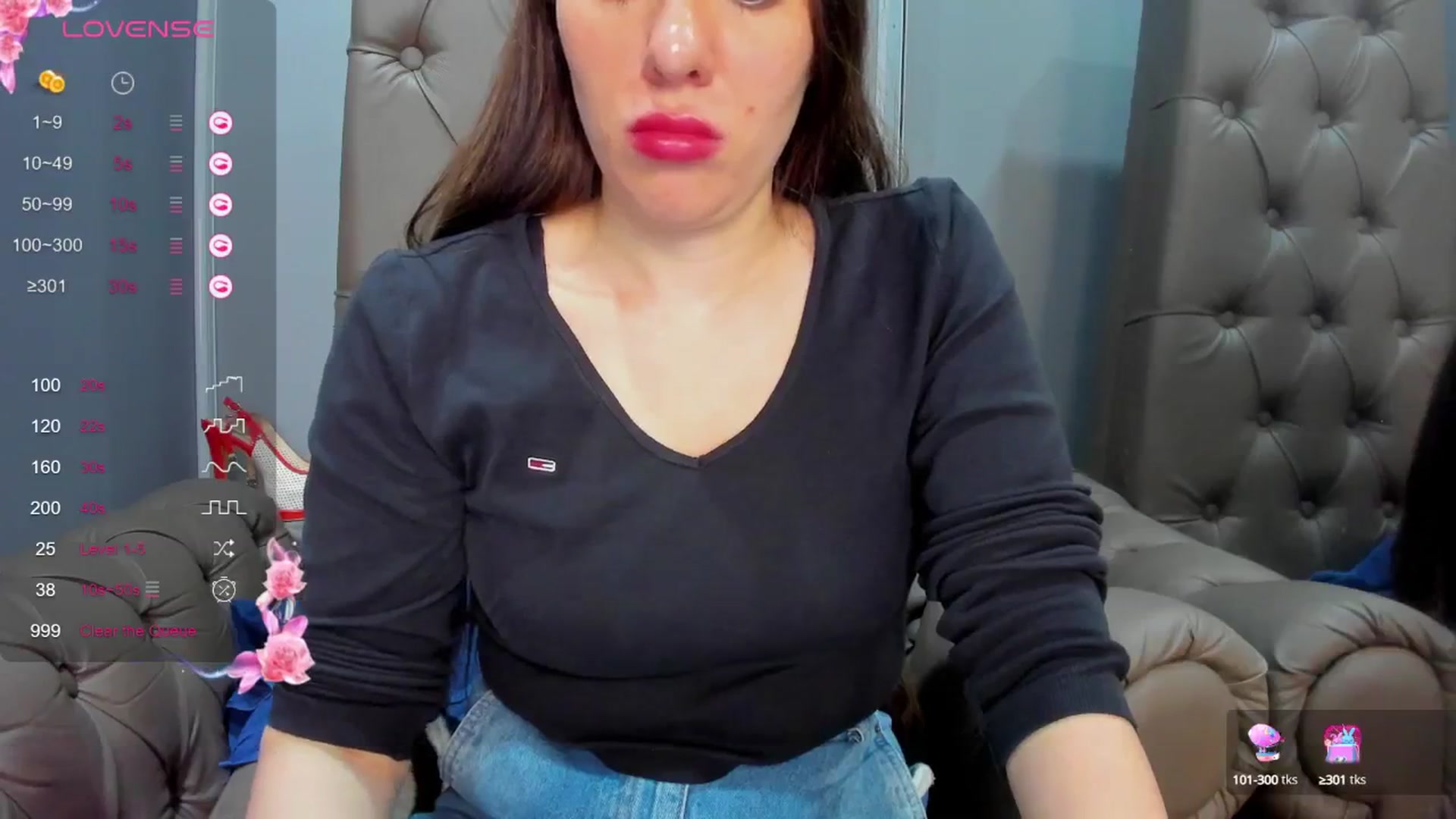 Gallery image thumbnail from ornellamuti's myfreecams stream on, 04/12/2025, 13:09 image 17 of 20