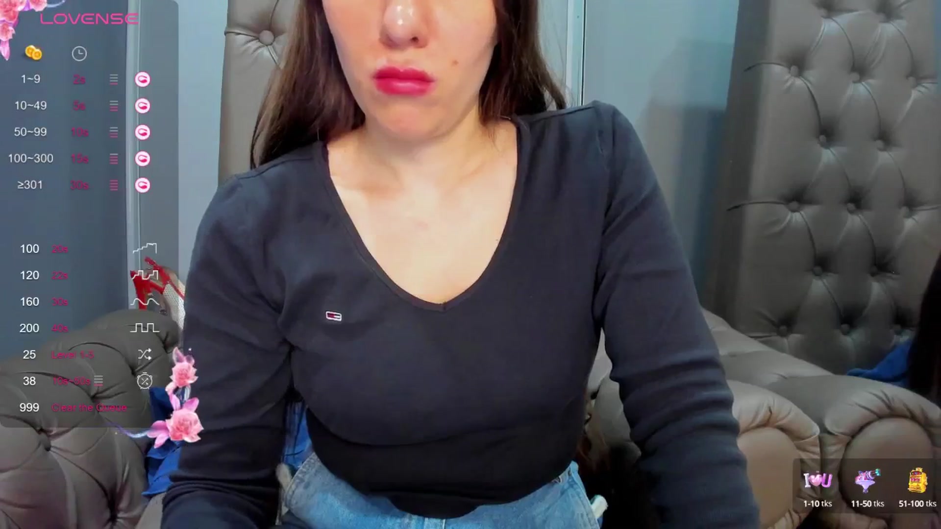 Gallery image thumbnail from ornellamuti's myfreecams stream on, 04/12/2025, 13:09 image 14 of 20