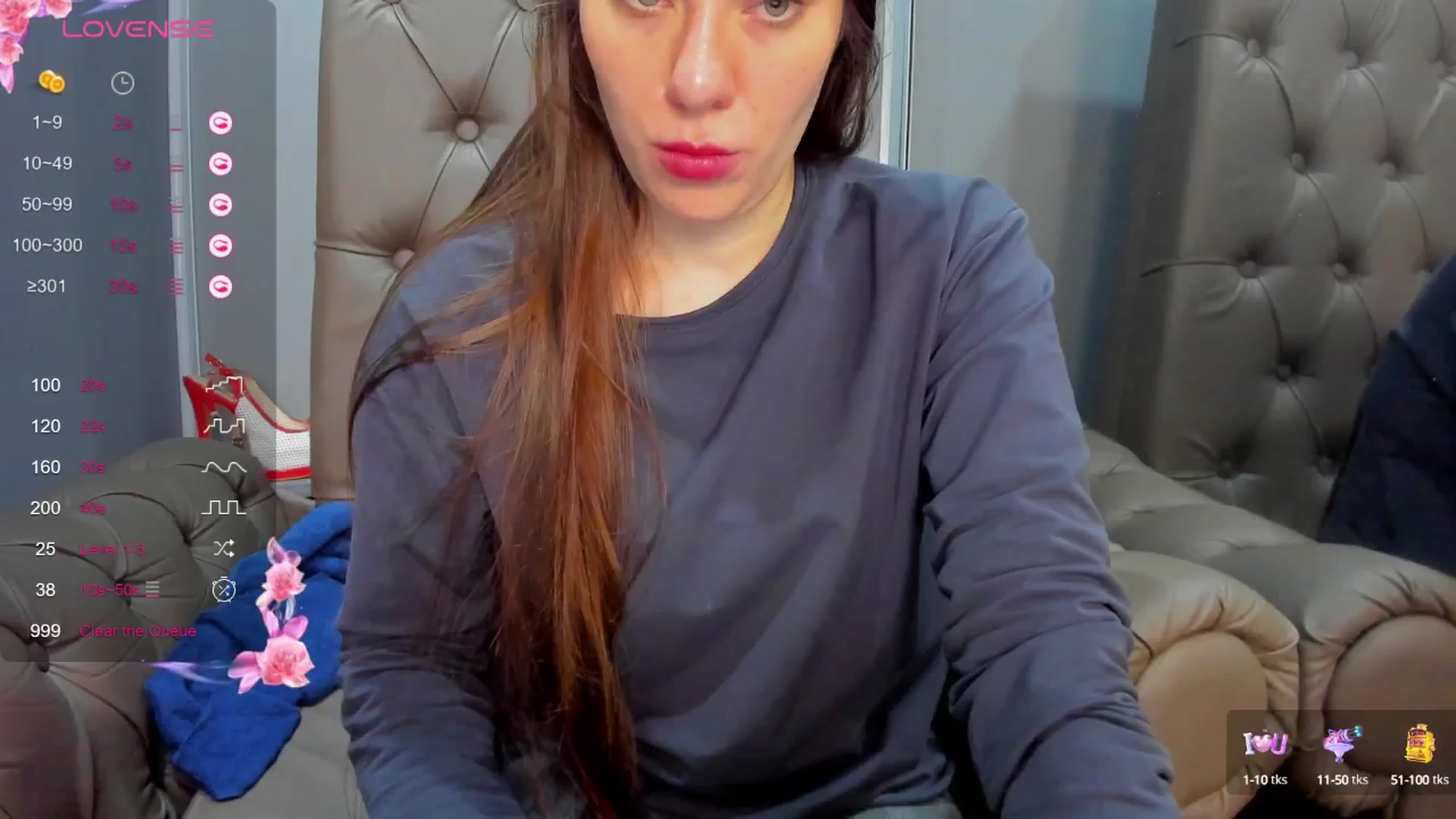 Gallery image thumbnail from ornellamuti's myfreecams stream on, 04/15/2025, 13:01 image 18 of 20