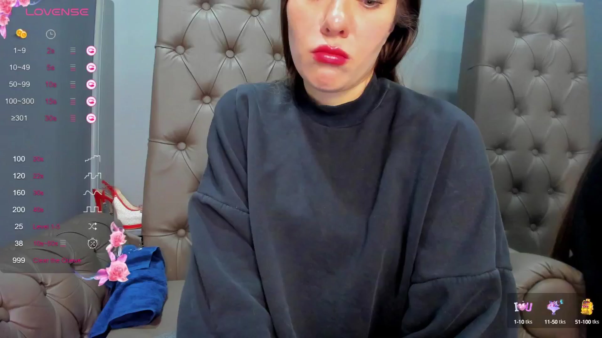 Gallery image thumbnail from ornellamuti's myfreecams stream on, 04/18/2025, 07:20 image 11 of 20
