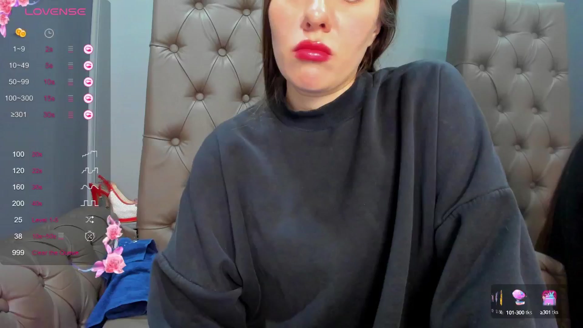 Gallery image thumbnail from ornellamuti's myfreecams stream on, 04/18/2025, 07:20 image 12 of 20
