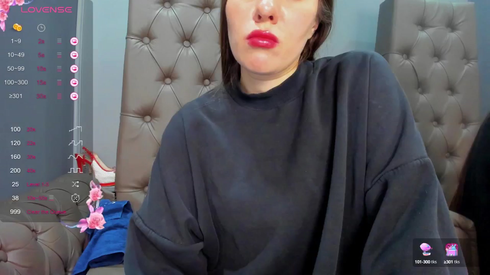 Gallery image thumbnail from ornellamuti's myfreecams stream on, 04/18/2025, 07:20 image 13 of 20