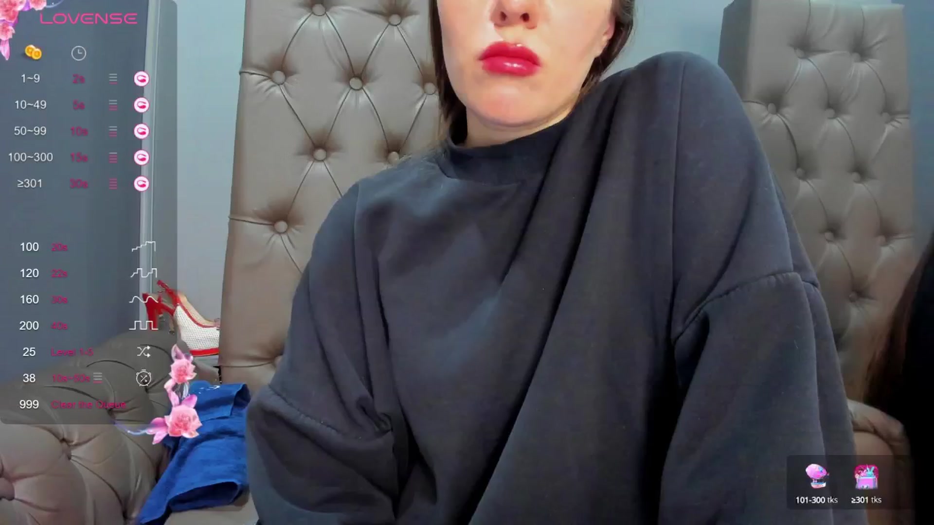 Gallery image thumbnail from ornellamuti's myfreecams stream on, 04/18/2025, 07:20 image 4 of 20