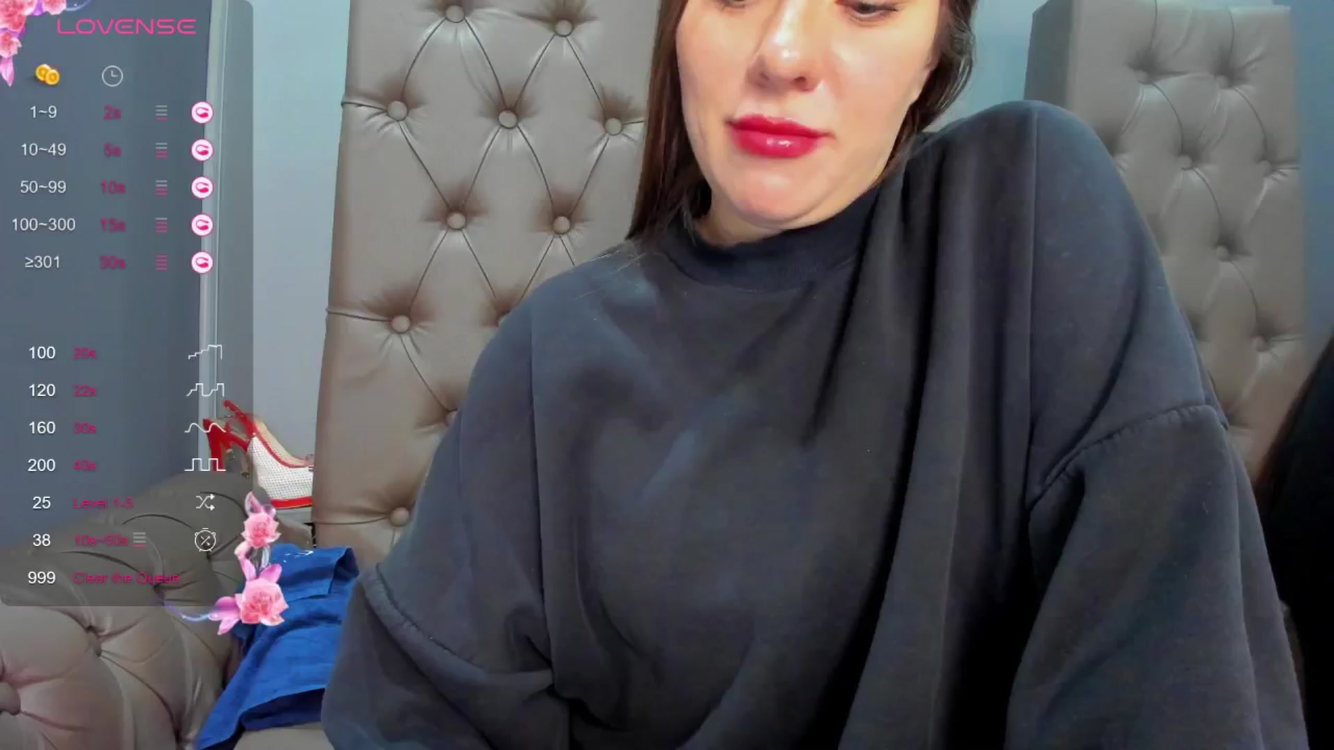 Gallery image thumbnail from ornellamuti's myfreecams stream on, 04/18/2025, 07:20 image 18 of 20