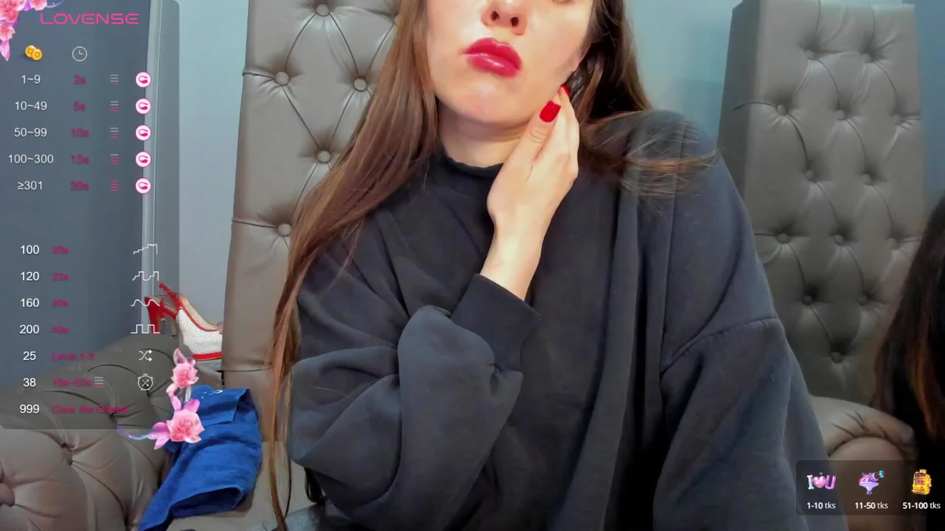 Gallery image thumbnail from ornellamuti's myfreecams stream on, 04/18/2025, 07:20 image 3 of 20