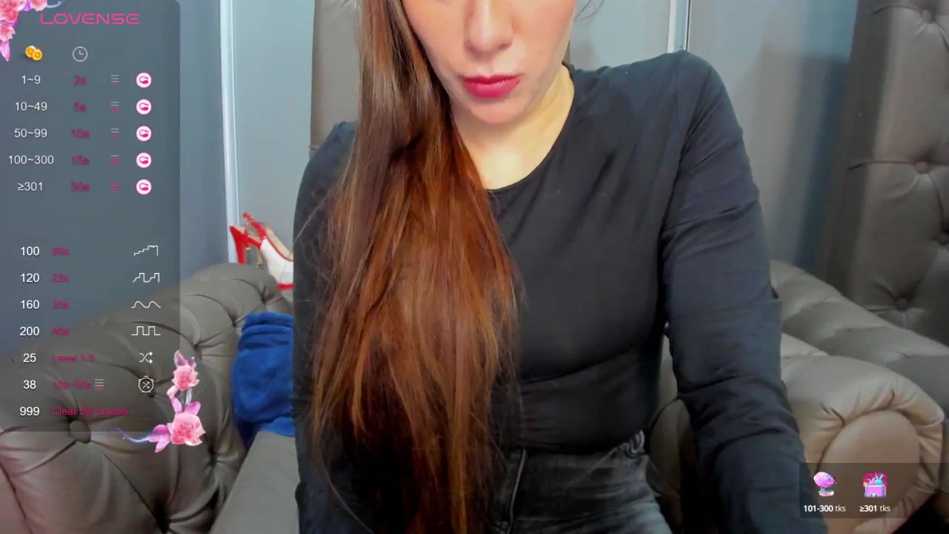 Gallery image thumbnail from ornellamuti's myfreecams stream on, 04/21/2025, 08:12 image 12 of 20