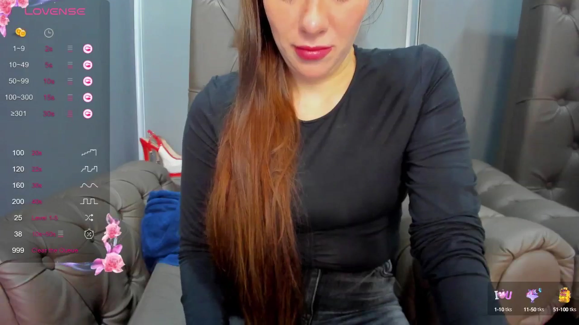 Gallery image thumbnail from ornellamuti's myfreecams stream on, 04/21/2025, 08:12 image 15 of 20