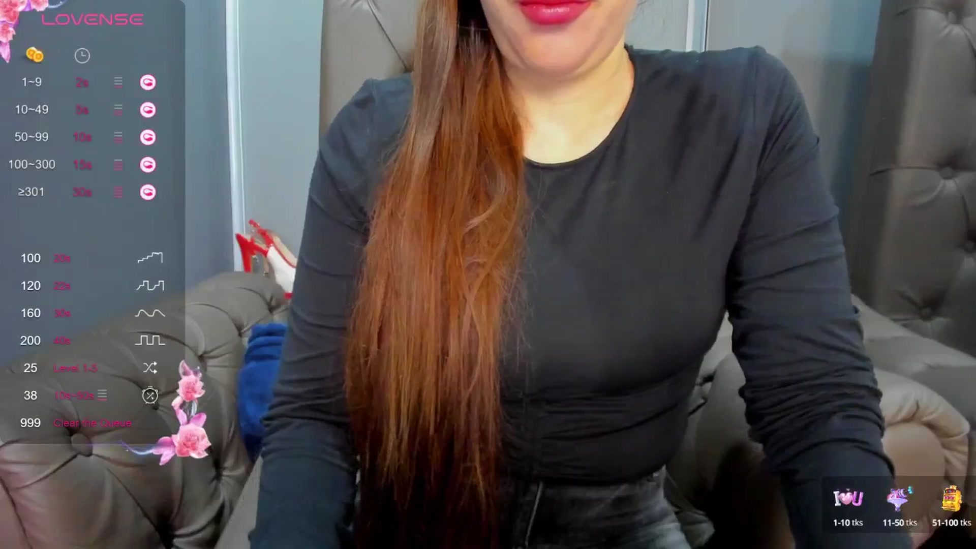 Gallery image thumbnail from ornellamuti's myfreecams stream on, 04/21/2025, 08:12 image 16 of 20