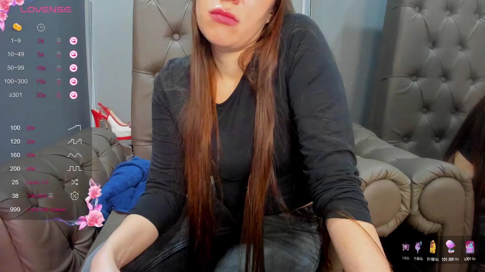 Gallery image thumbnail from ornellamuti's myfreecams stream on, 04/24/2025, 11:42 image 3 of 20