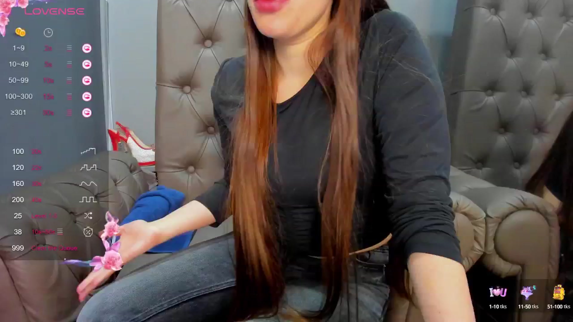 Gallery image thumbnail from ornellamuti's myfreecams stream on, 04/24/2025, 11:42 image 4 of 20