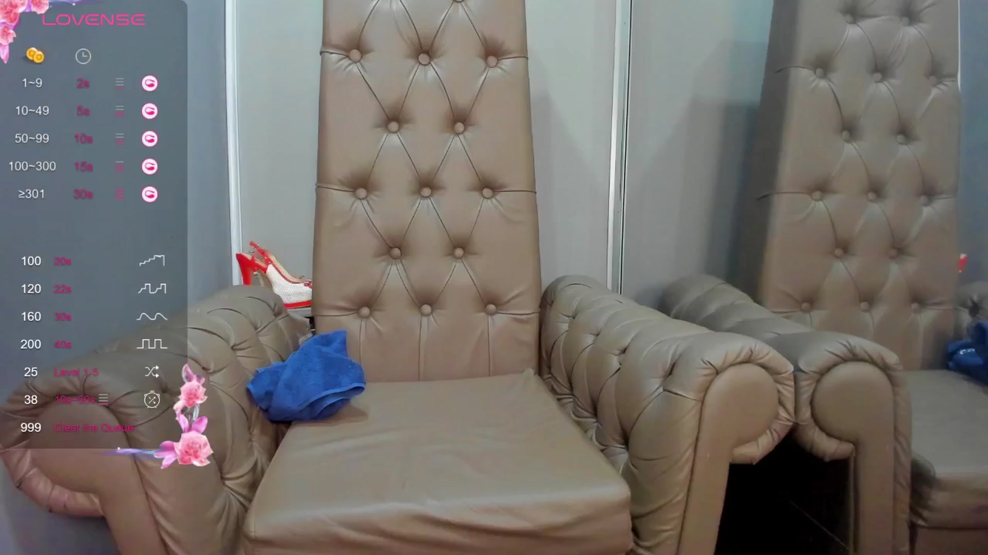 Gallery image thumbnail from ornellamuti's myfreecams stream on, 04/25/2025, 08:40 image 14 of 20
