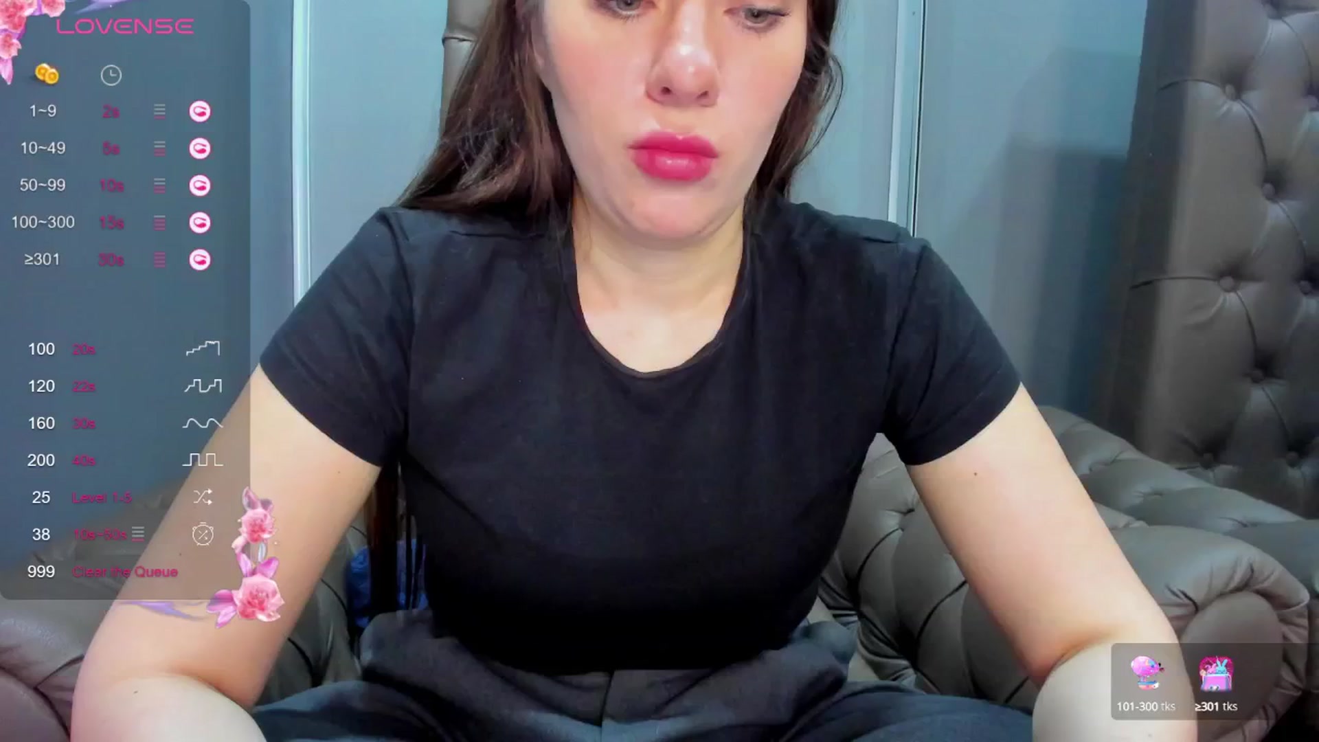 Gallery image thumbnail from ornellamuti's myfreecams stream on, 04/29/2025, 08:59 image 18 of 20