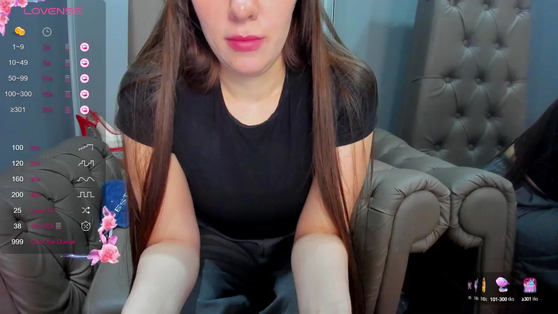 Gallery image thumbnail from ornellamuti's myfreecams stream on, 04/29/2025, 10:54 image 14 of 20
