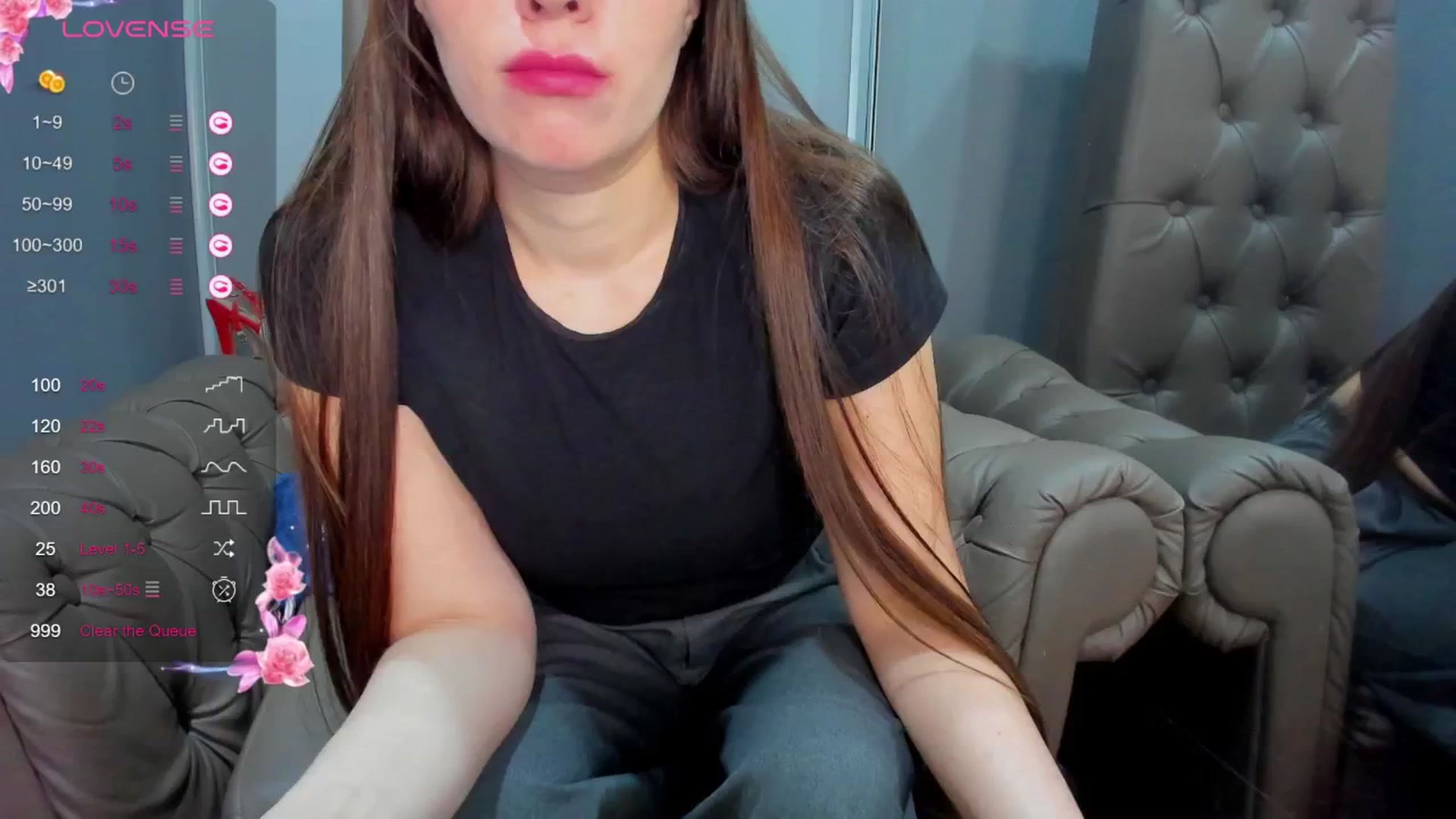 Gallery image thumbnail from ornellamuti's myfreecams stream on, 04/29/2025, 10:54 image 12 of 20