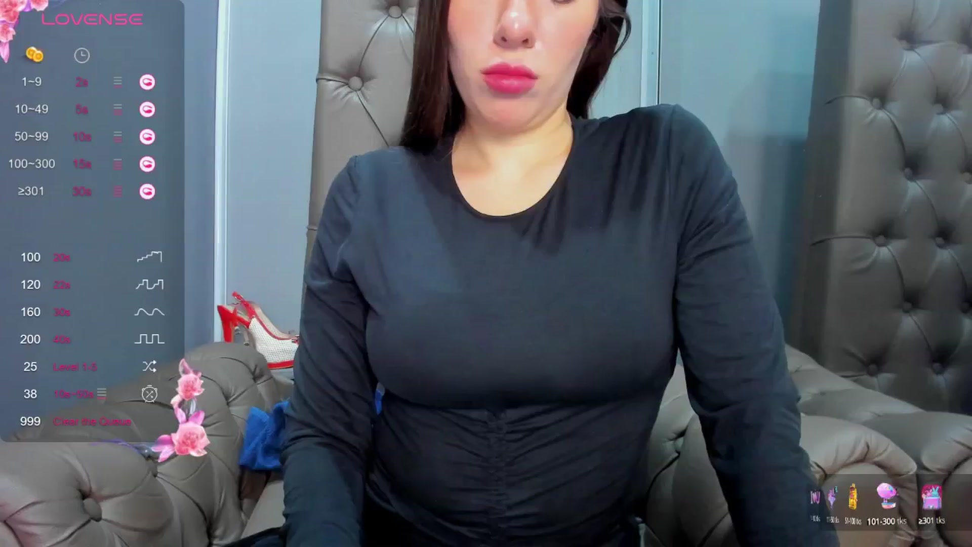 Gallery image thumbnail from ornellamuti's myfreecams stream on, 05/05/2025, 07:54 image 12 of 20