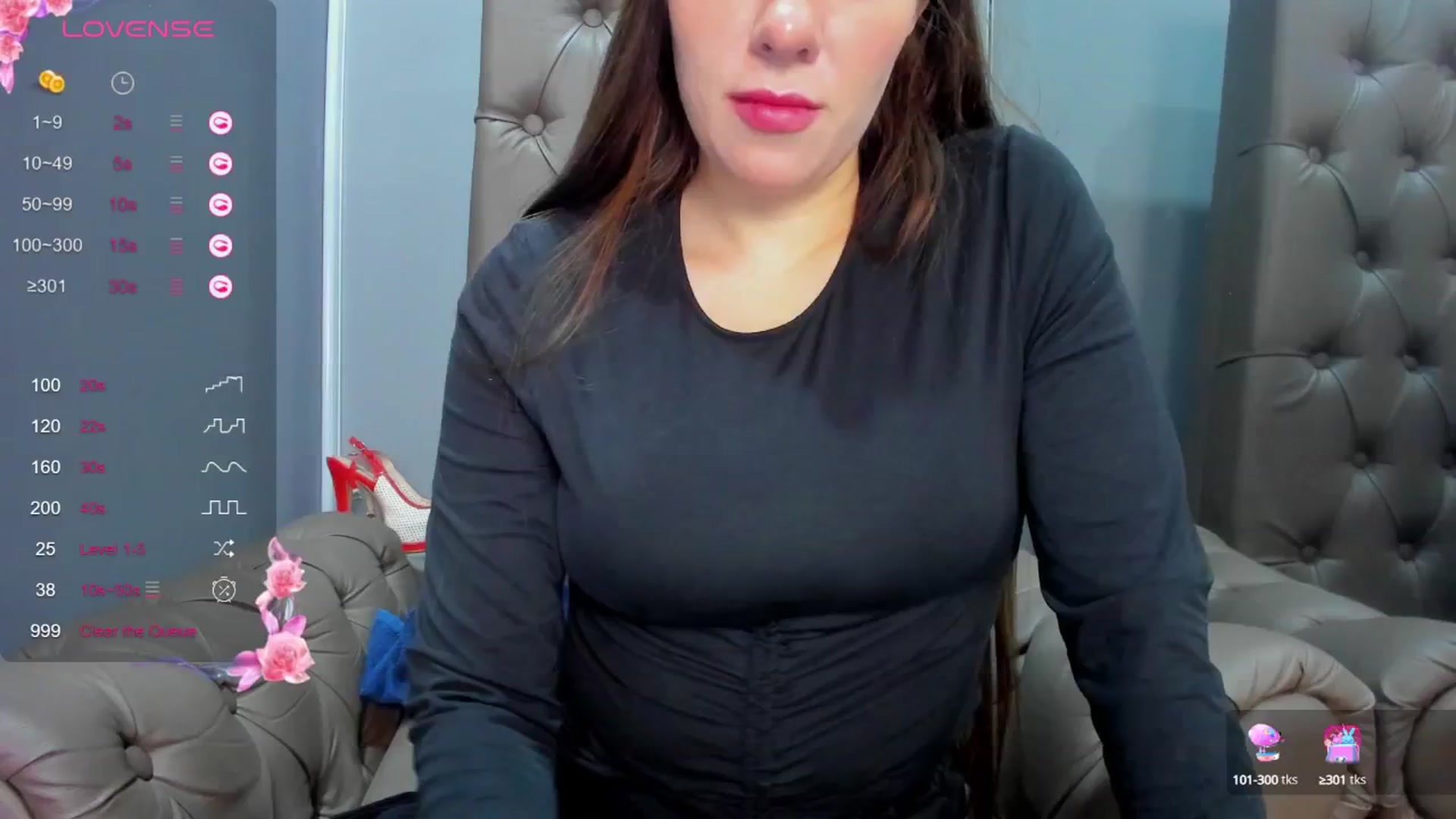 Gallery image thumbnail from ornellamuti's myfreecams stream on, 05/05/2025, 07:54 image 11 of 20