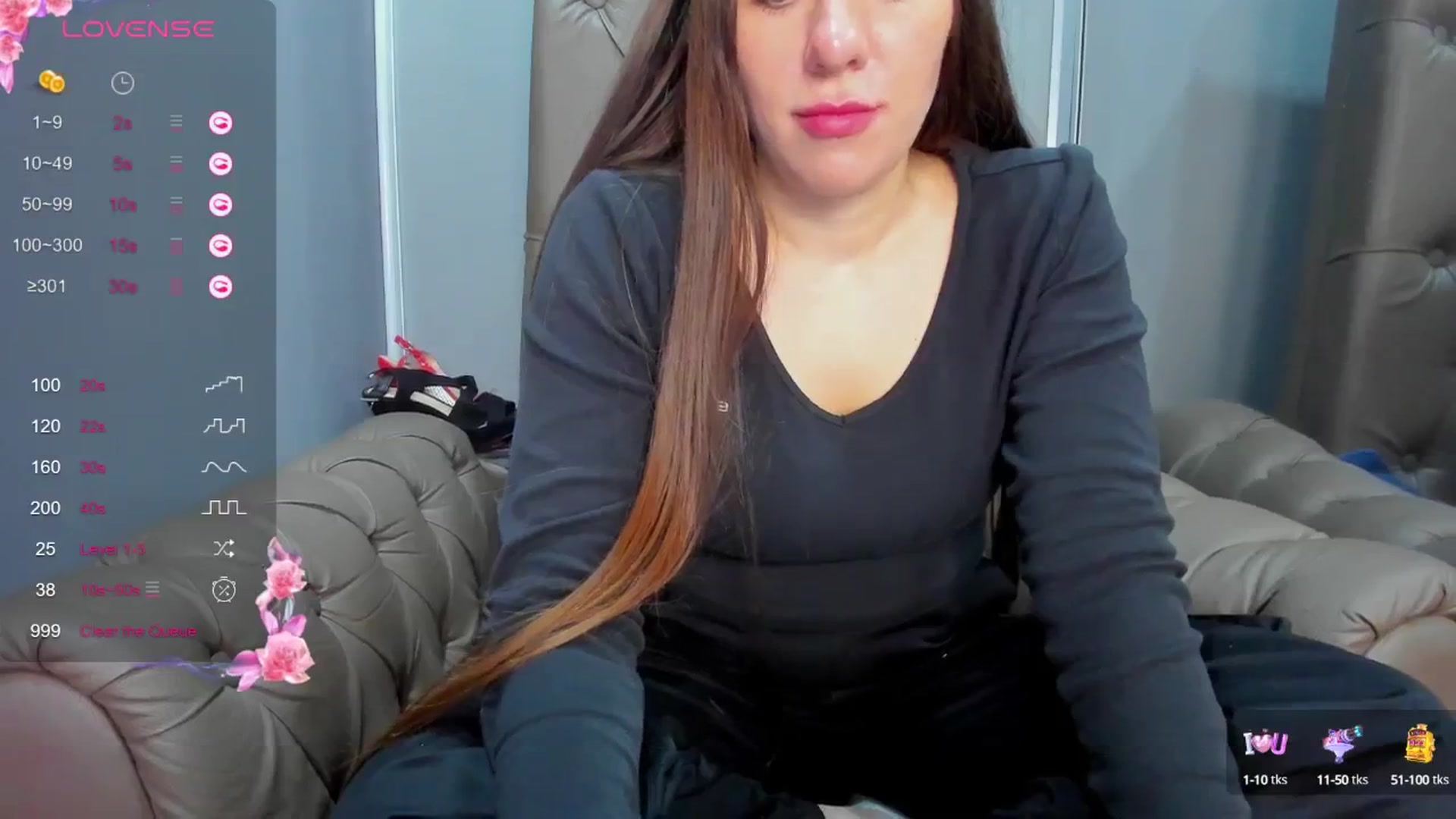 Gallery image thumbnail from ornellamuti's myfreecams stream on, 05/08/2025, 09:25 image 10 of 20