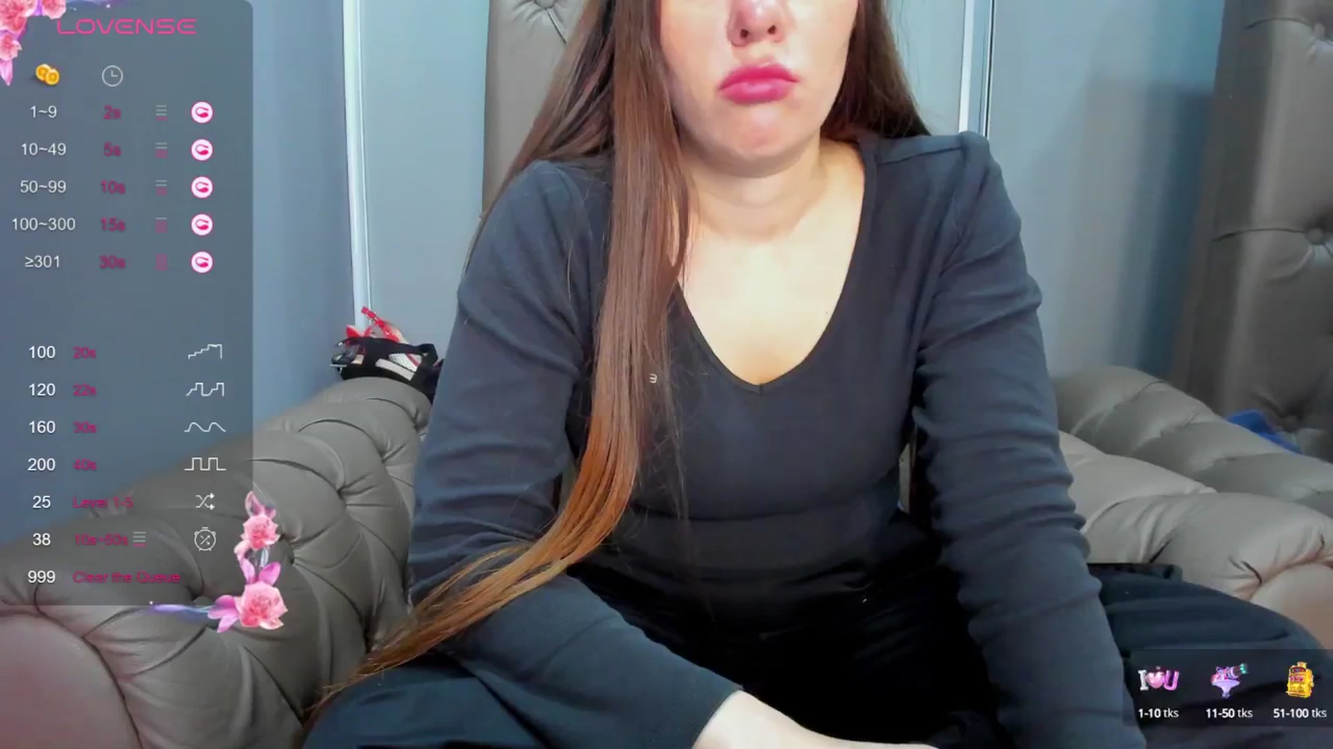 Gallery image thumbnail from ornellamuti's myfreecams stream on, 05/08/2025, 09:25 image 11 of 20