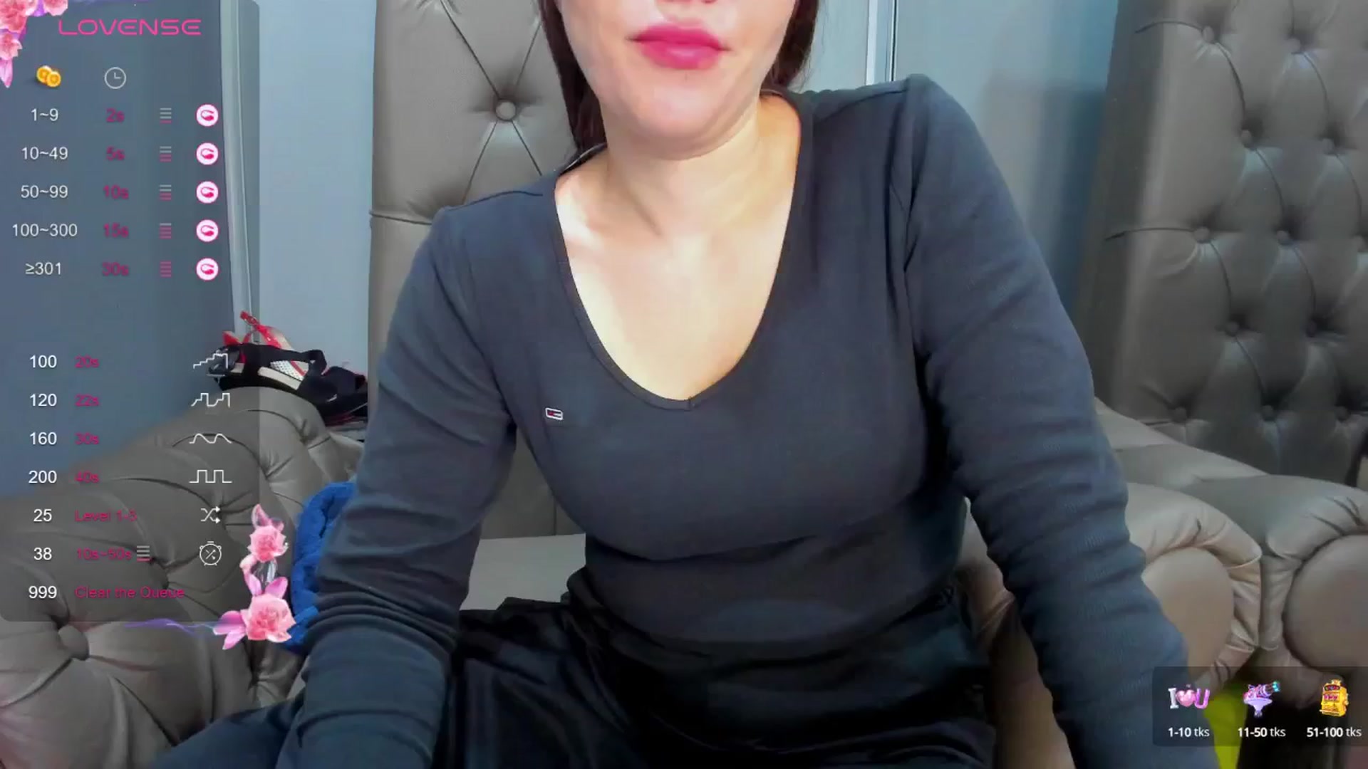 Gallery image thumbnail from ornellamuti's myfreecams stream on, 05/08/2025, 11:02 image 11 of 20