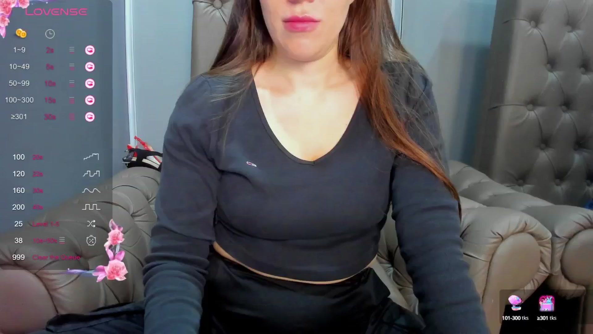 Gallery image thumbnail from ornellamuti's myfreecams stream on, 05/11/2025, 10:14 image 11 of 20