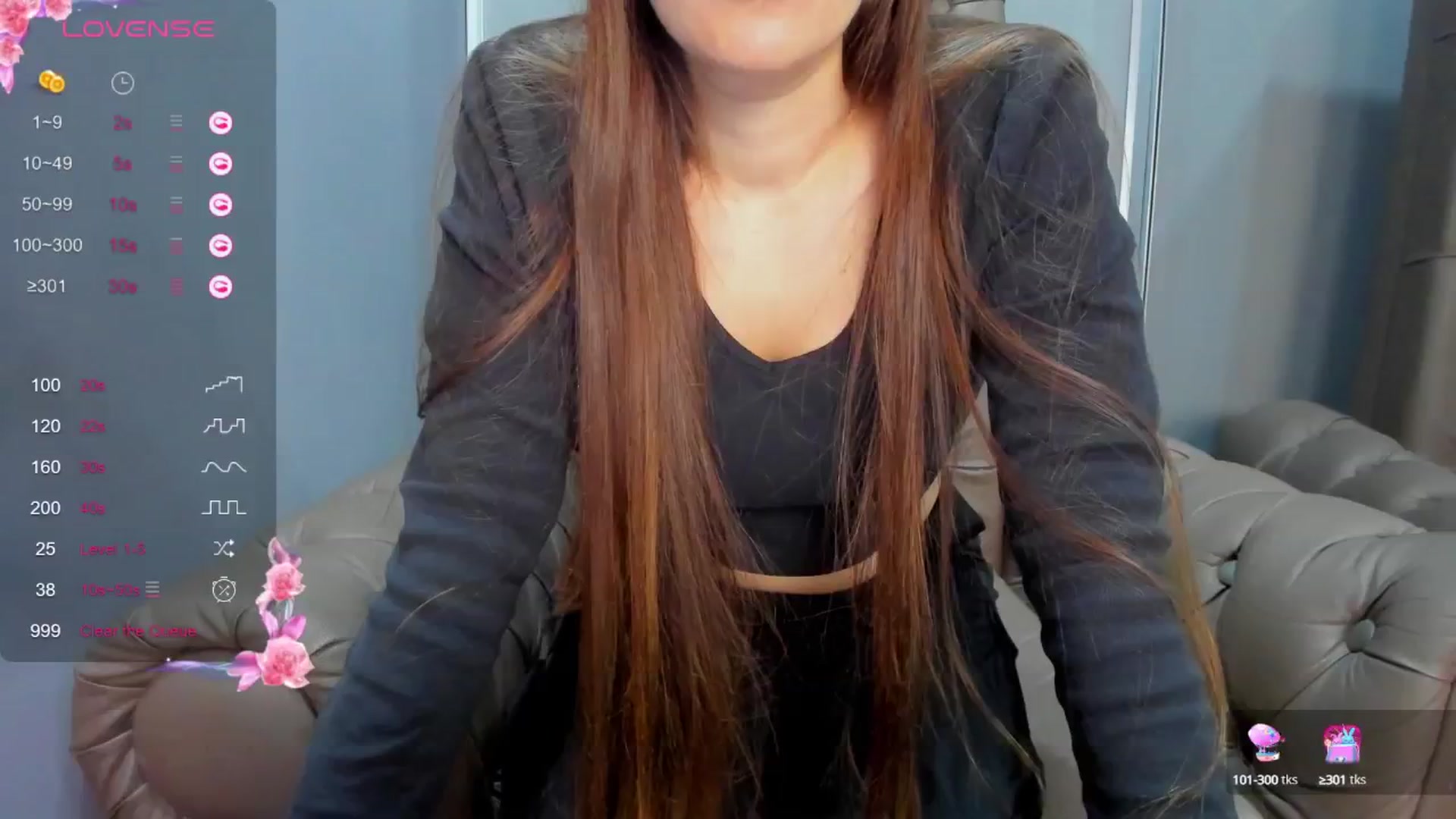 Gallery image thumbnail from ornellamuti's myfreecams stream on, 05/11/2025, 10:14 image 5 of 20