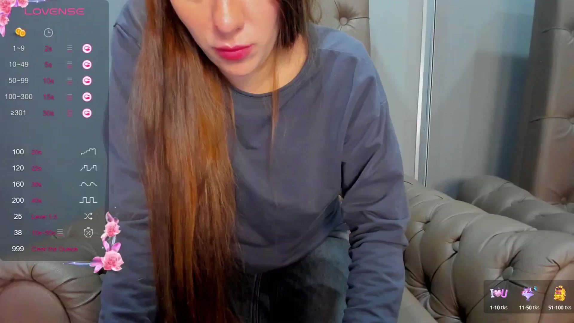 Gallery image thumbnail from ornellamuti's myfreecams stream on, 05/13/2025, 08:38 image 6 of 20