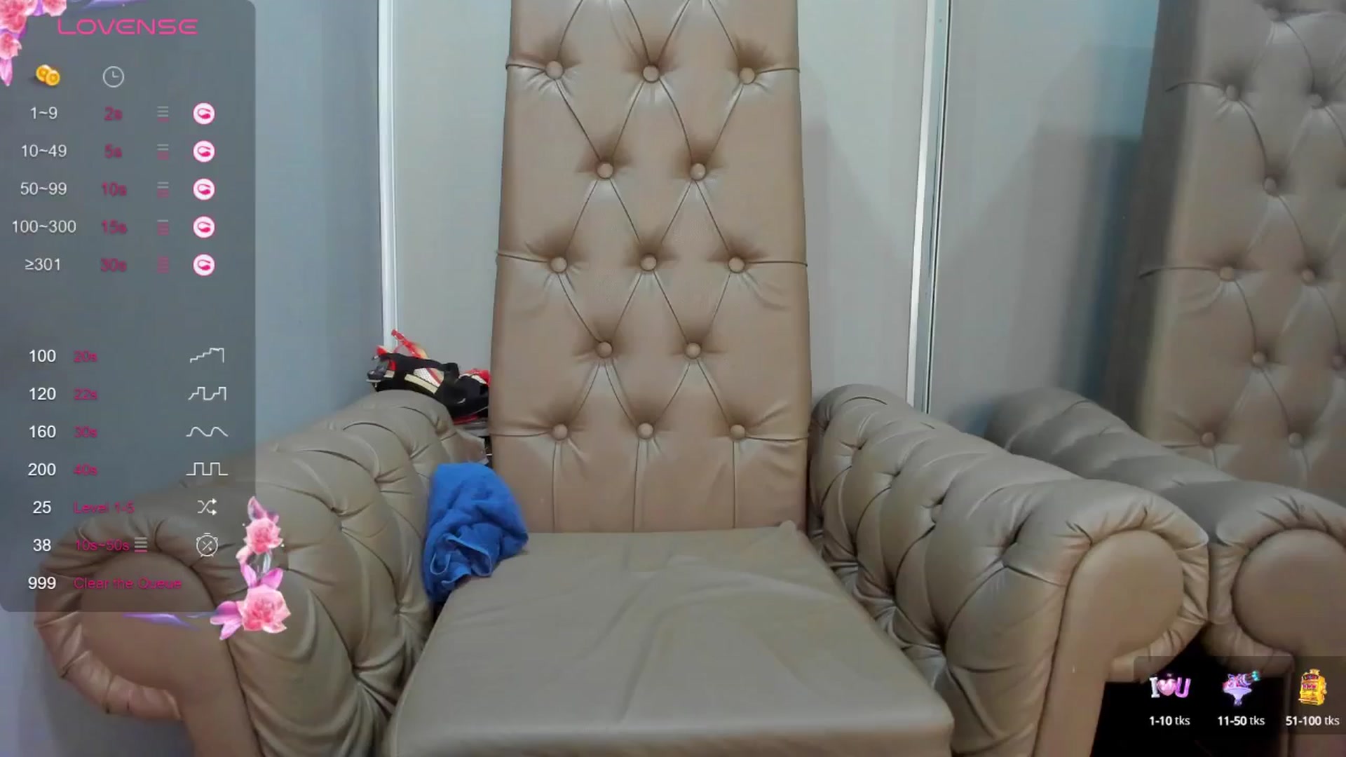 Gallery image thumbnail from ornellamuti's myfreecams stream on, 05/13/2025, 08:38 image 11 of 20