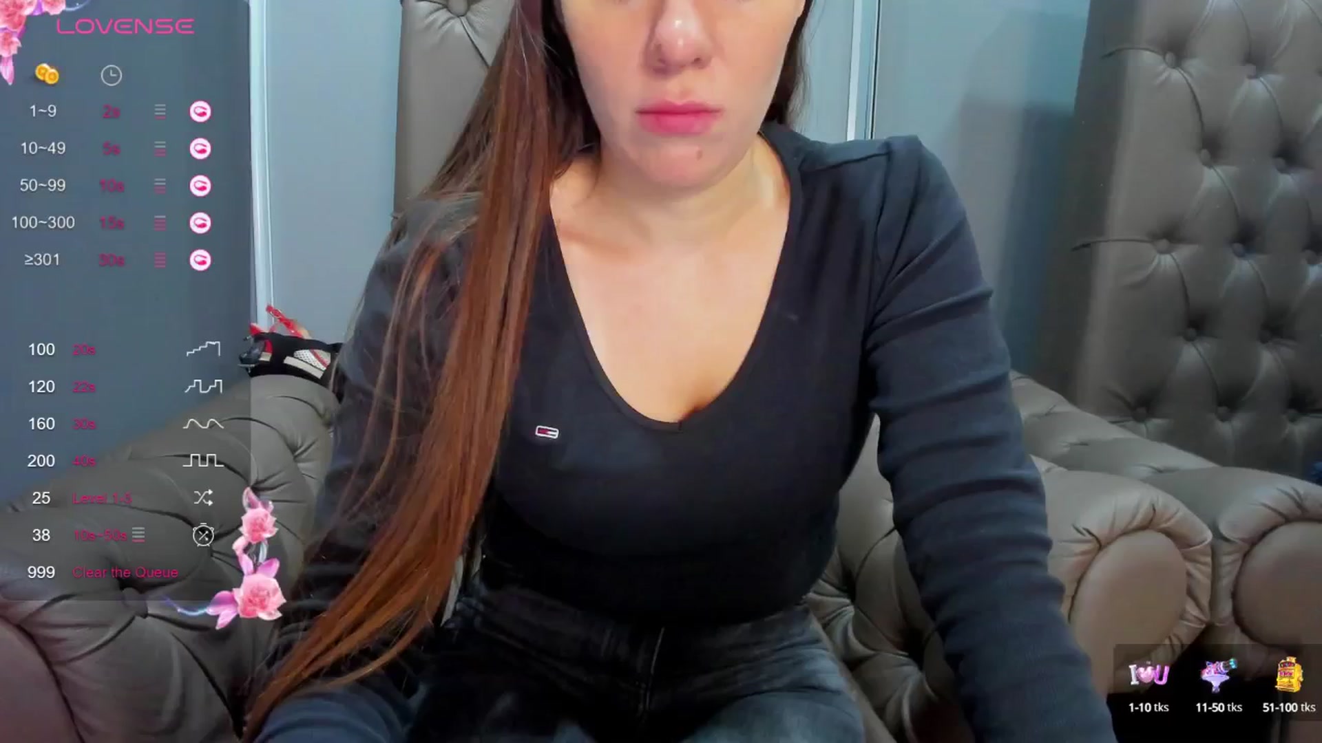 Gallery image thumbnail from ornellamuti's myfreecams stream on, 05/18/2025, 13:37 image 6 of 20