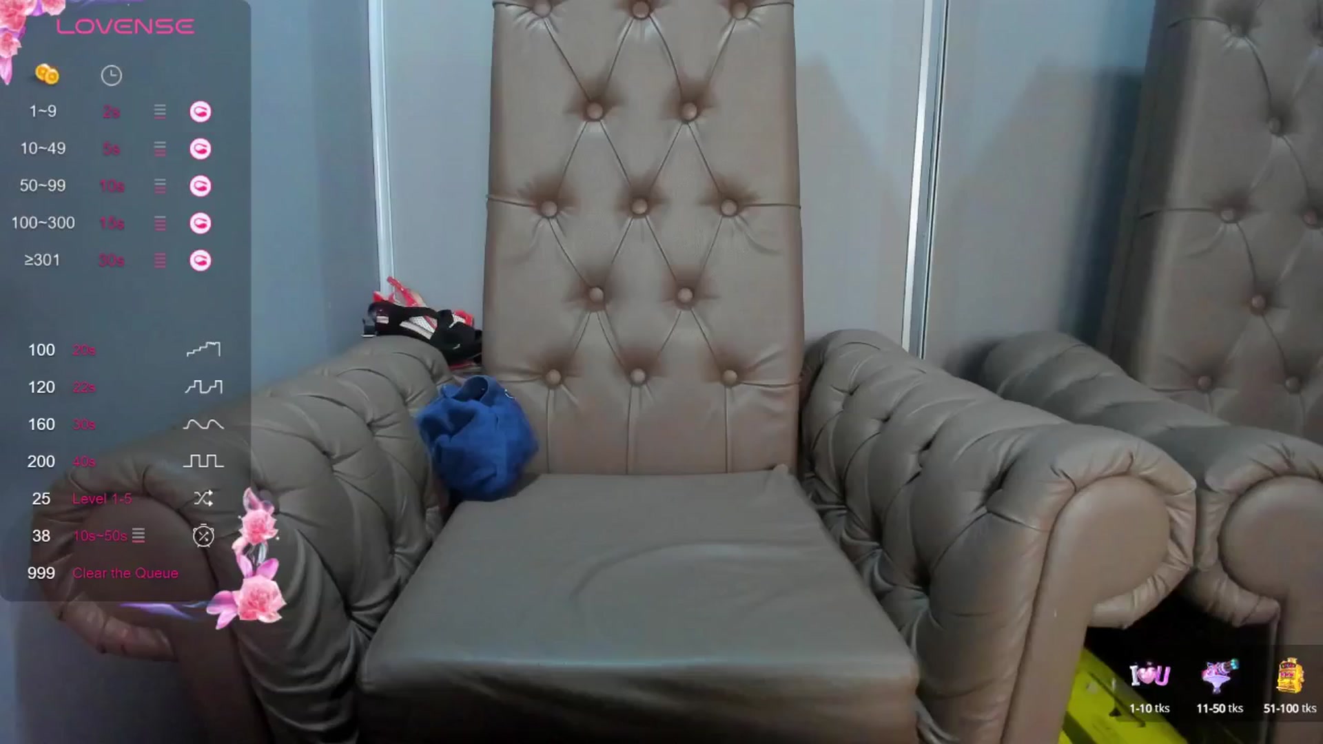 Gallery image thumbnail from ornellamuti's myfreecams stream on, 06/08/2025, 10:12 image 1 of 20