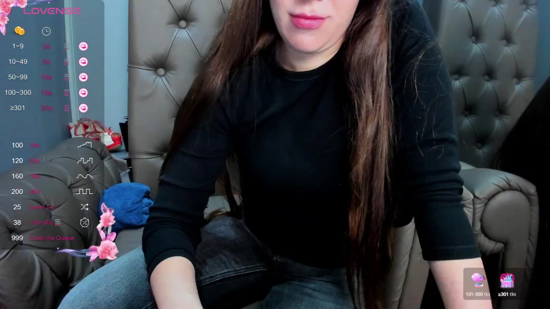 Gallery image thumbnail from ornellamuti's myfreecams stream on, 08/03/2025, 08:34 image 15 of 20
