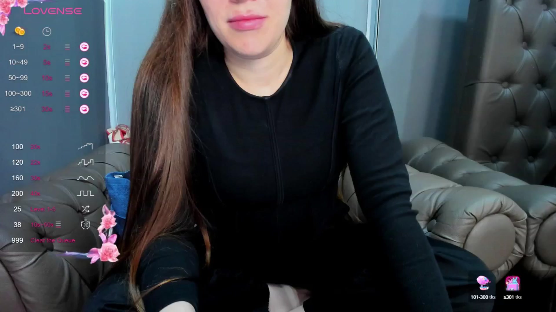 Gallery image thumbnail from ornellamuti's myfreecams stream on, 08/10/2025, 12:35 image 6 of 20