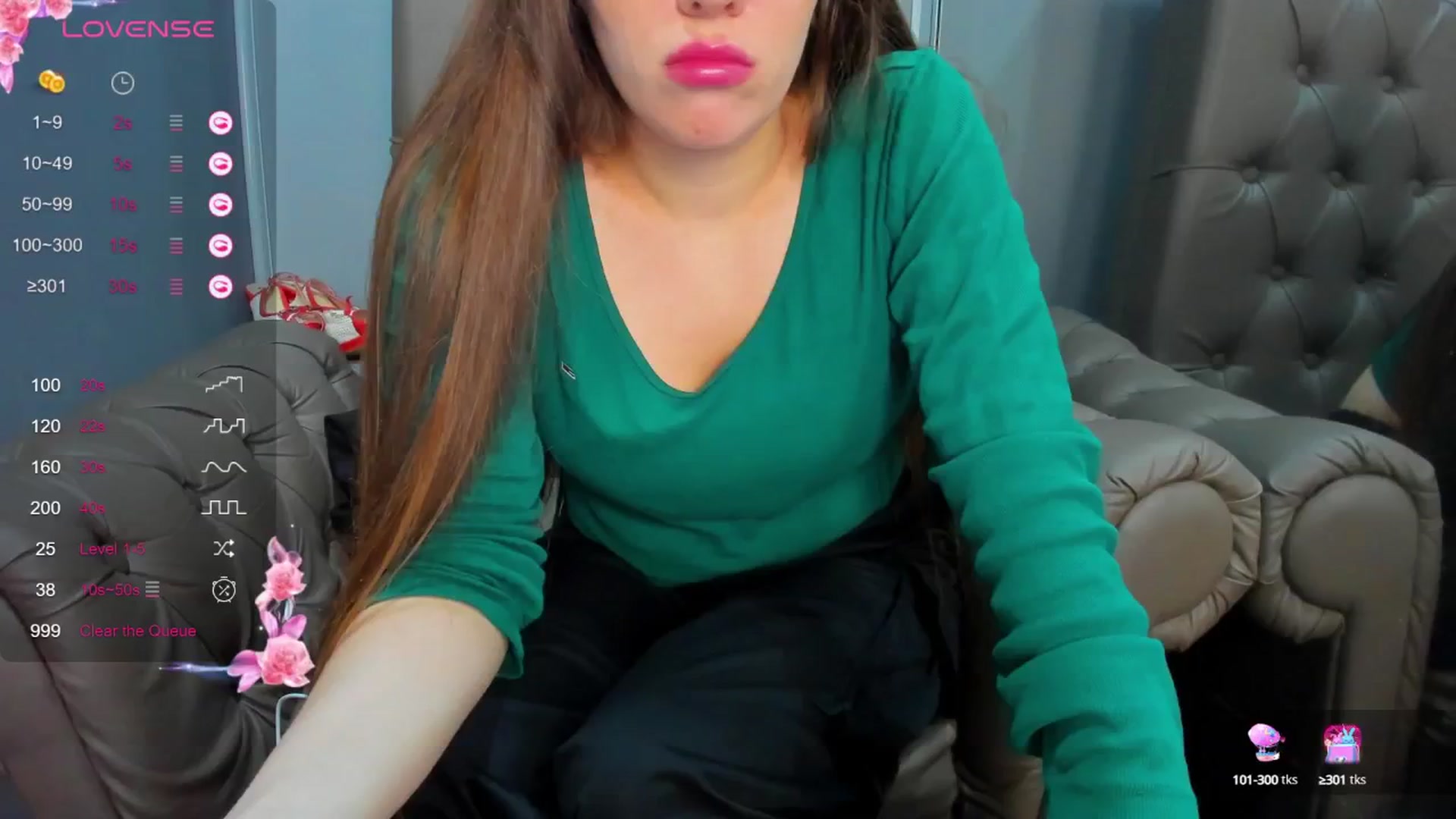 Gallery image thumbnail from ornellamuti's myfreecams stream on, 08/17/2025, 11:26 image 2 of 20