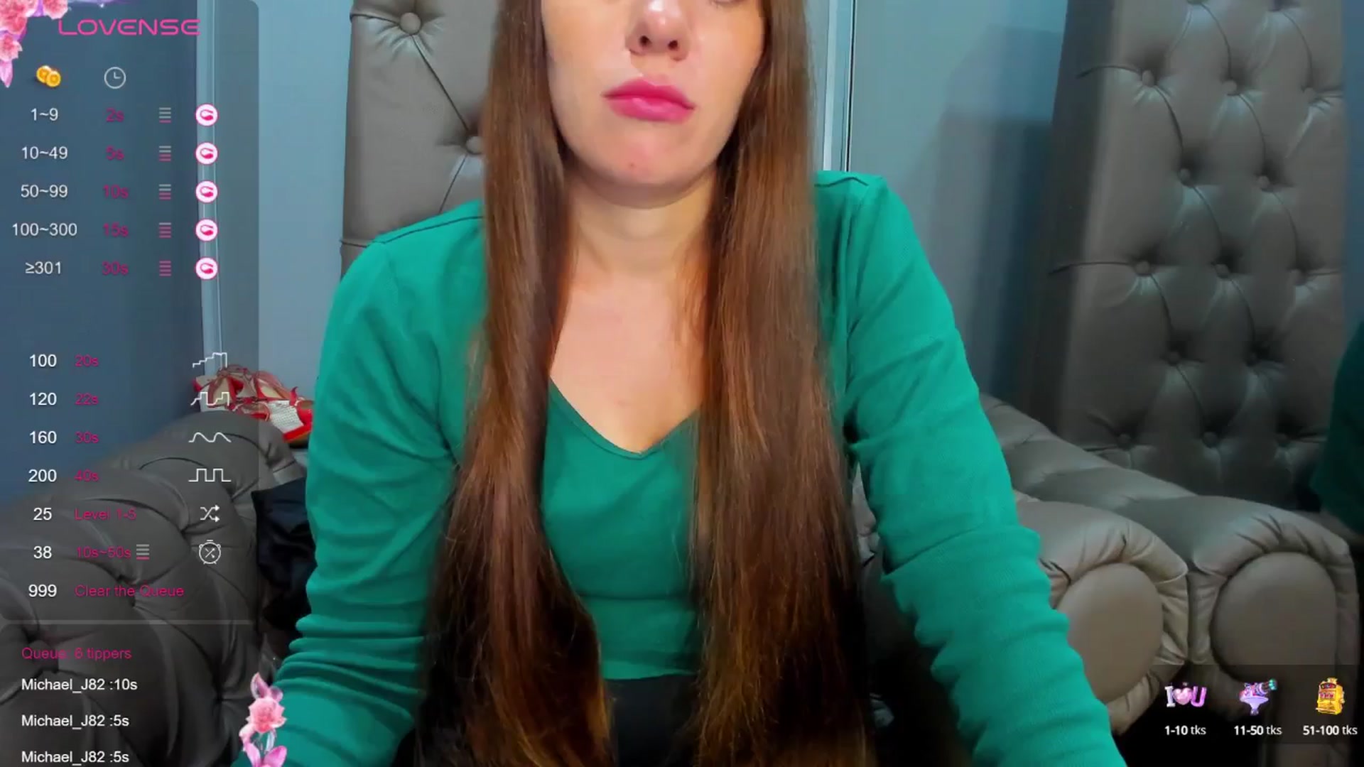 Gallery image thumbnail from ornellamuti's myfreecams stream on, 08/17/2025, 13:15 image 11 of 20