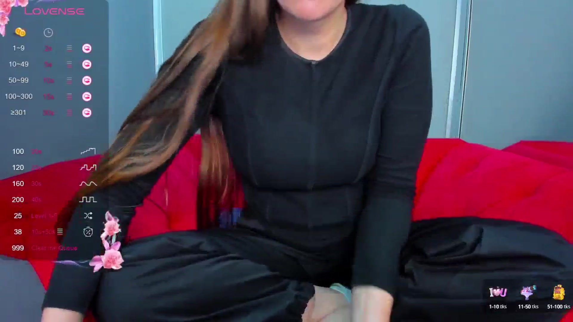 Gallery image thumbnail from ornellamuti's myfreecams stream on, 08/31/2025, 10:23 image 19 of 20
