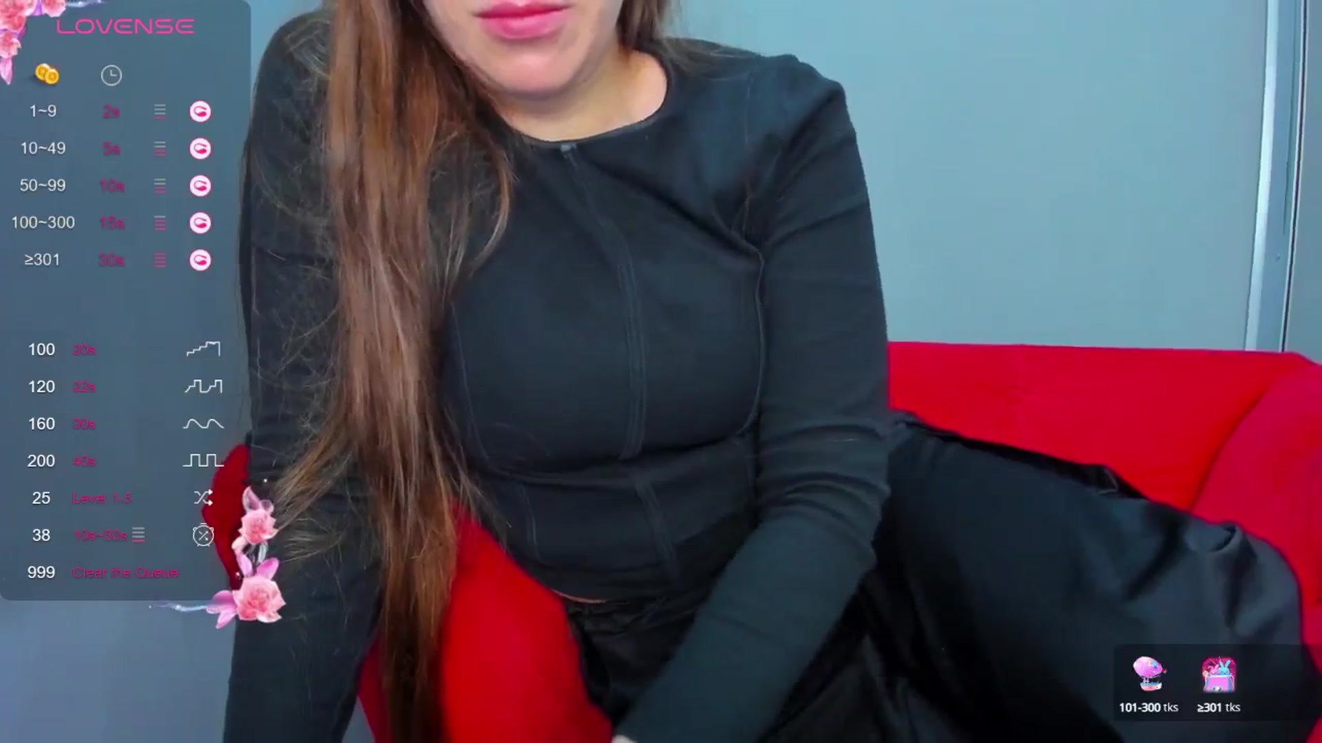 Gallery image thumbnail from ornellamuti's myfreecams stream on, 08/31/2025, 11:49 image 5 of 20