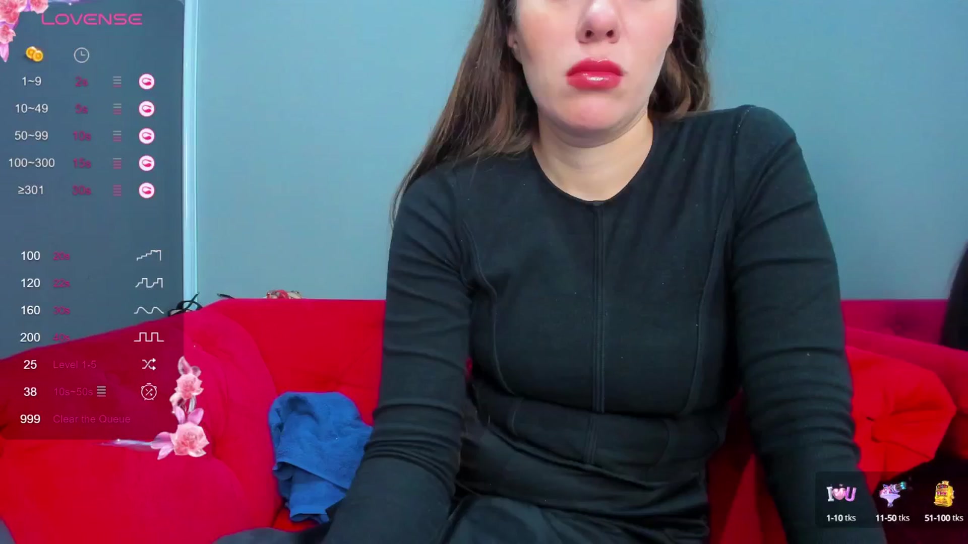 Gallery image thumbnail from ornellamuti's myfreecams stream on, 09/06/2025, 08:09 image 13 of 20
